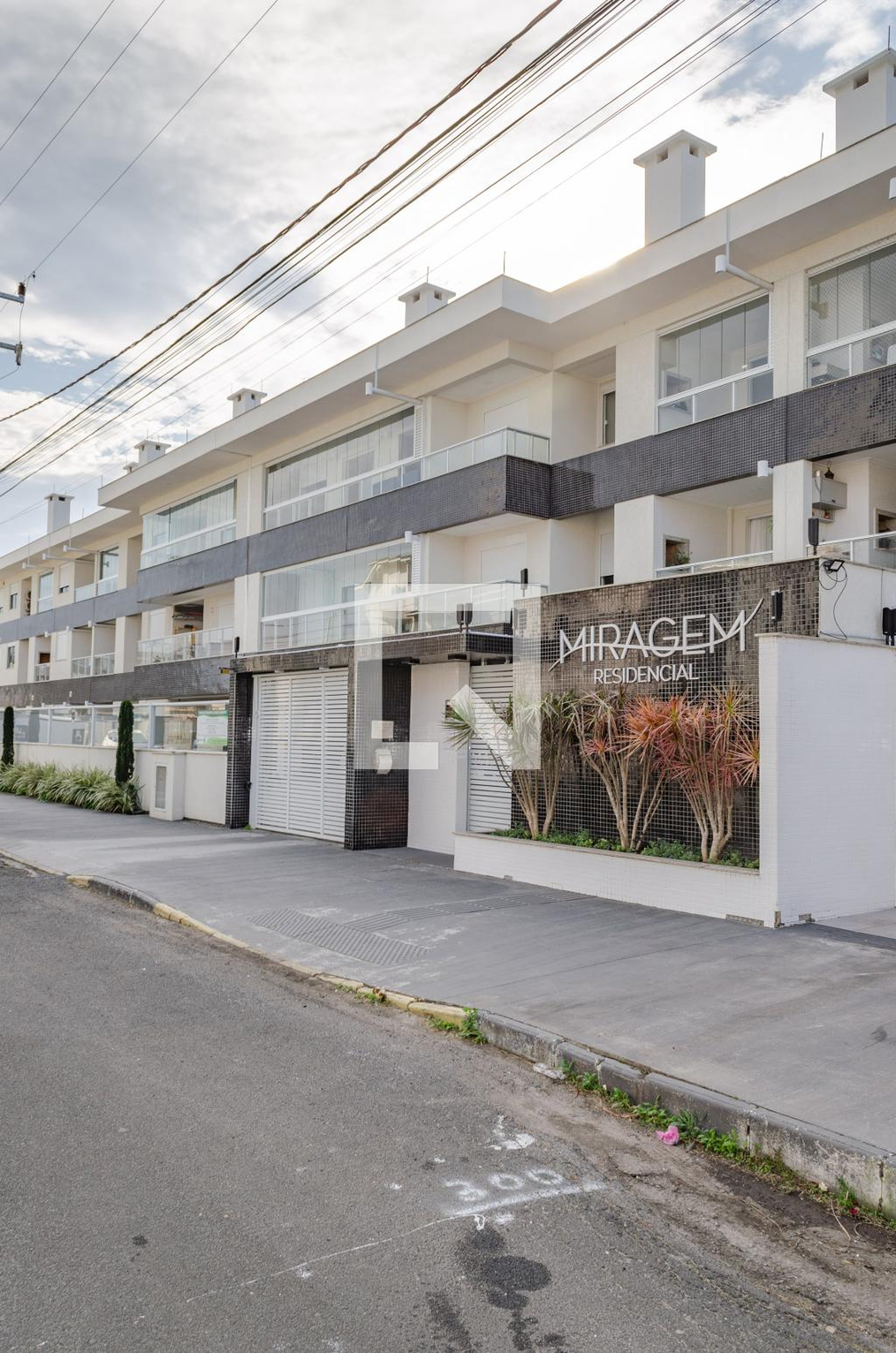 Fachada Condomínio Miragem