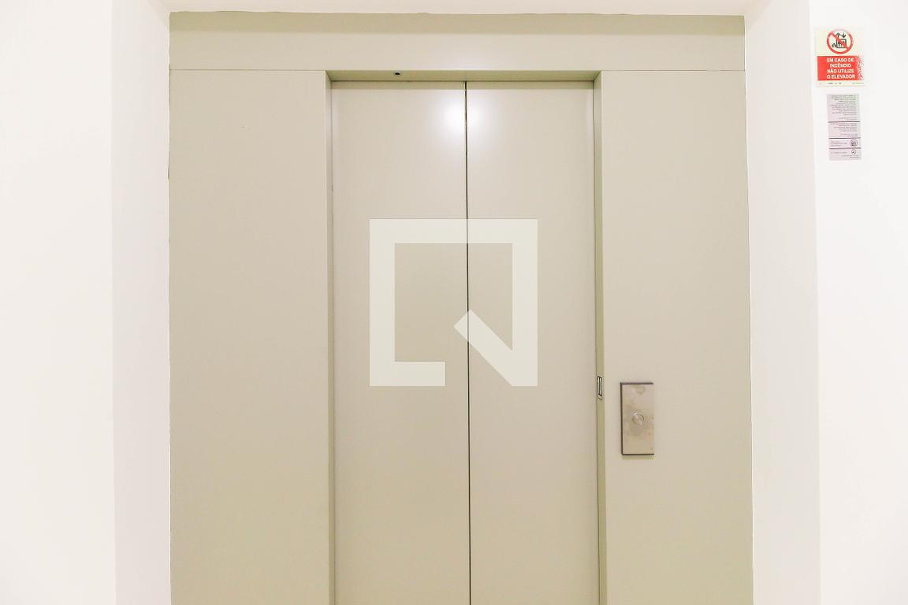 Elevador - Edifício Uno Tatuapé