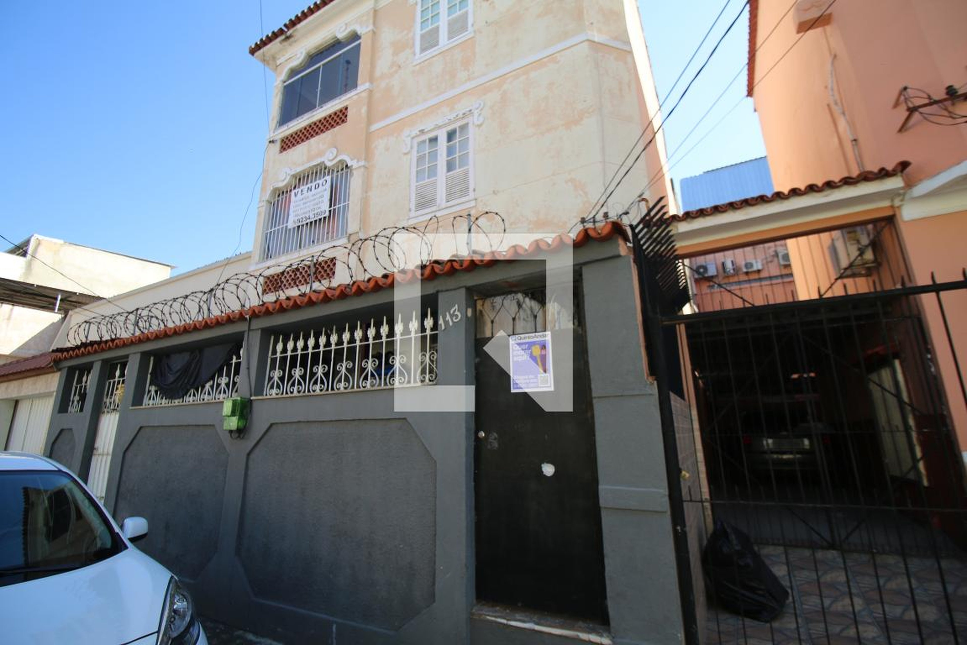 Fachada do Prédio Condomínio em Rua Andiroba, 113