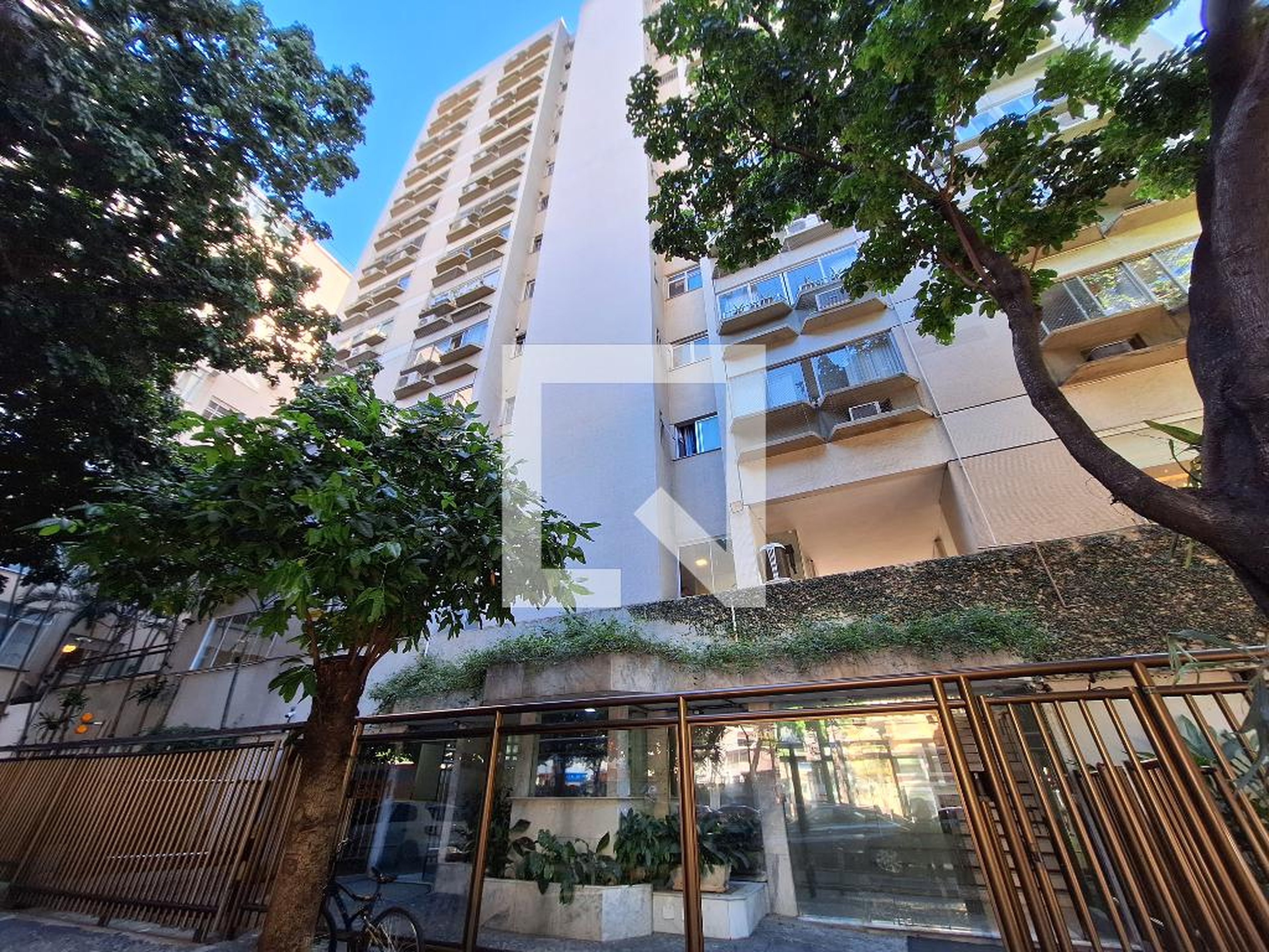 Fachada Condomínio 21 de Agosto