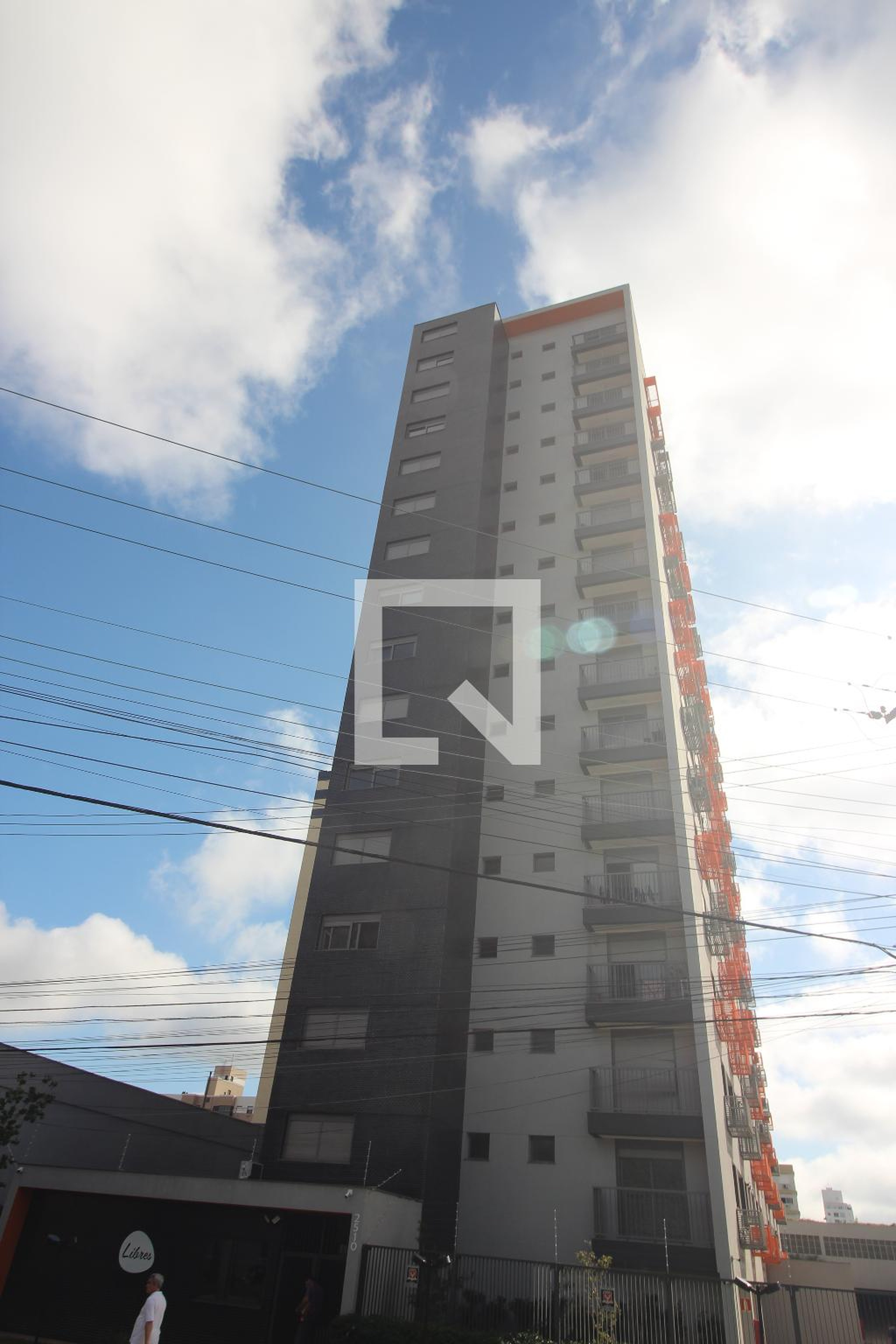 Fachada do Prédio Condomínio Libres