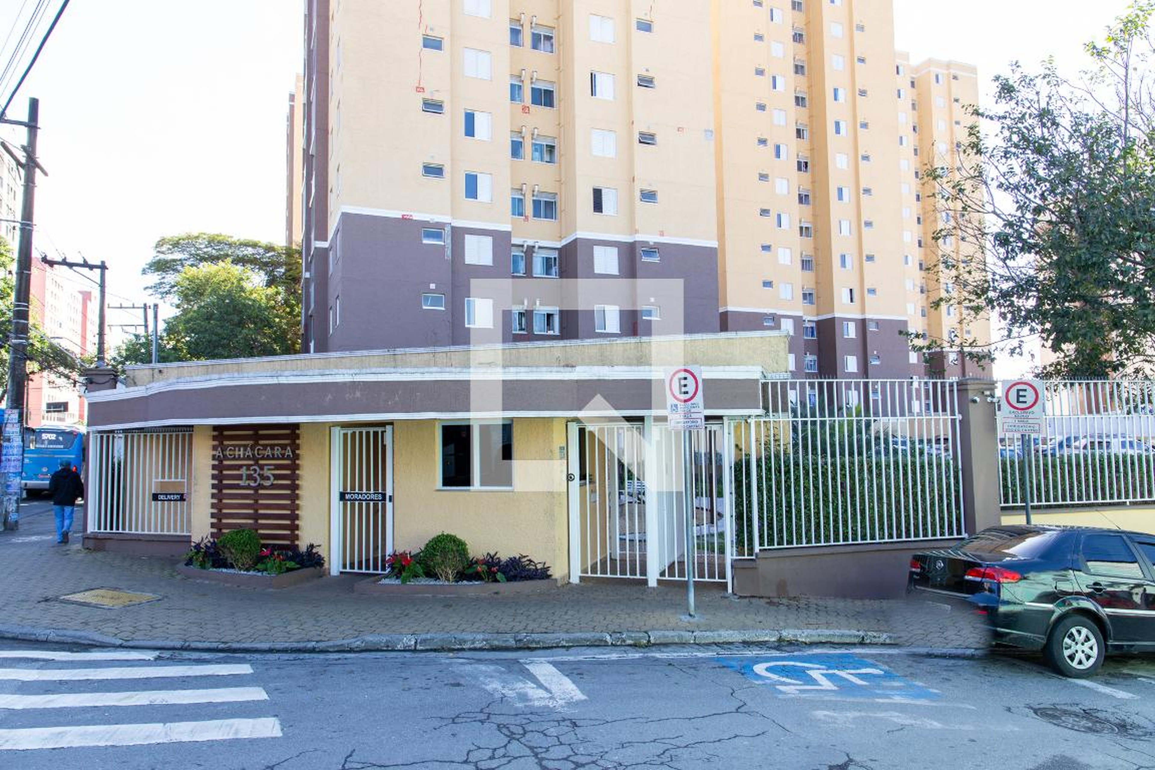 Fachada do Prédio Condomínio A Chácara