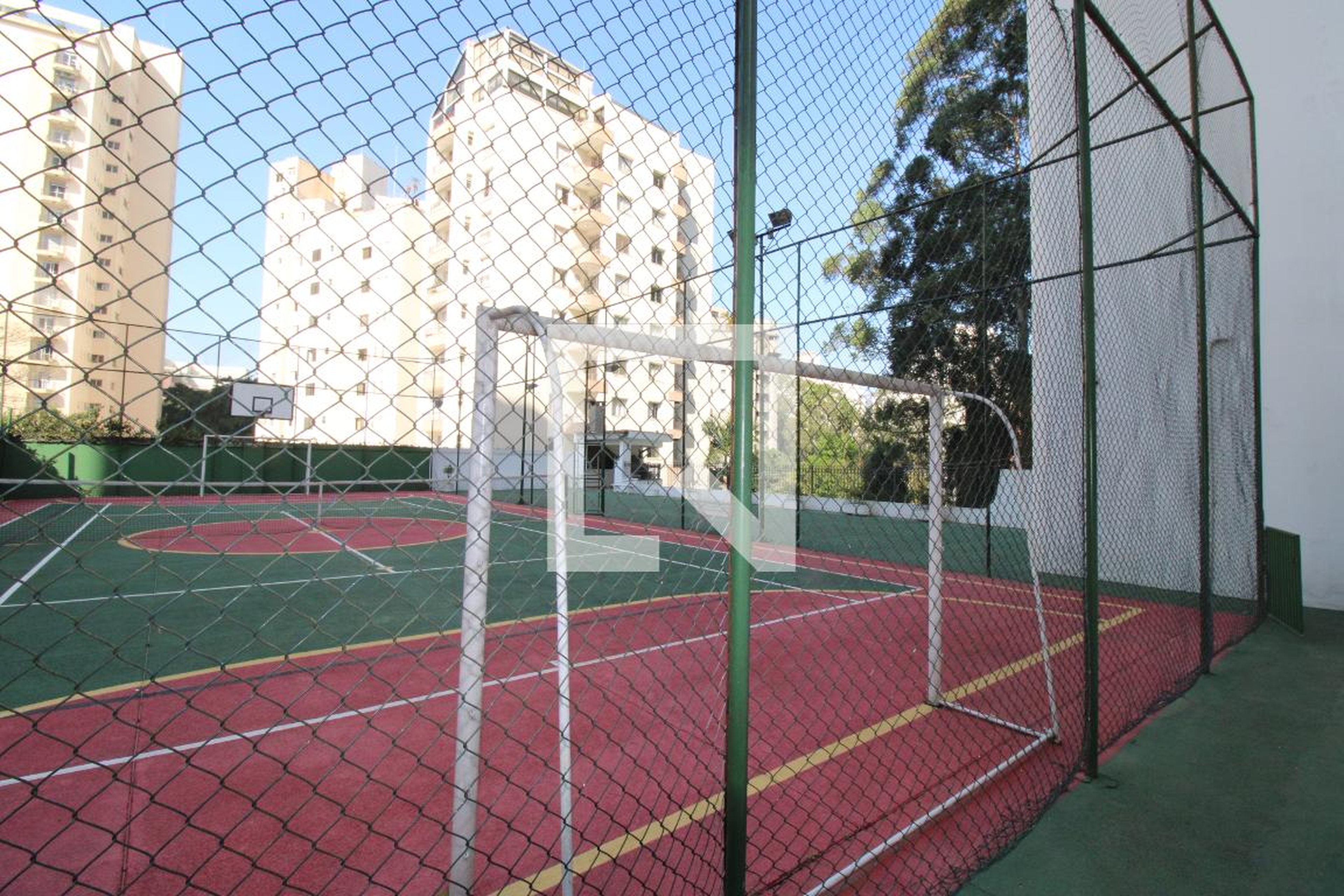 Quadra Esportiva - Maison Saint Germaine