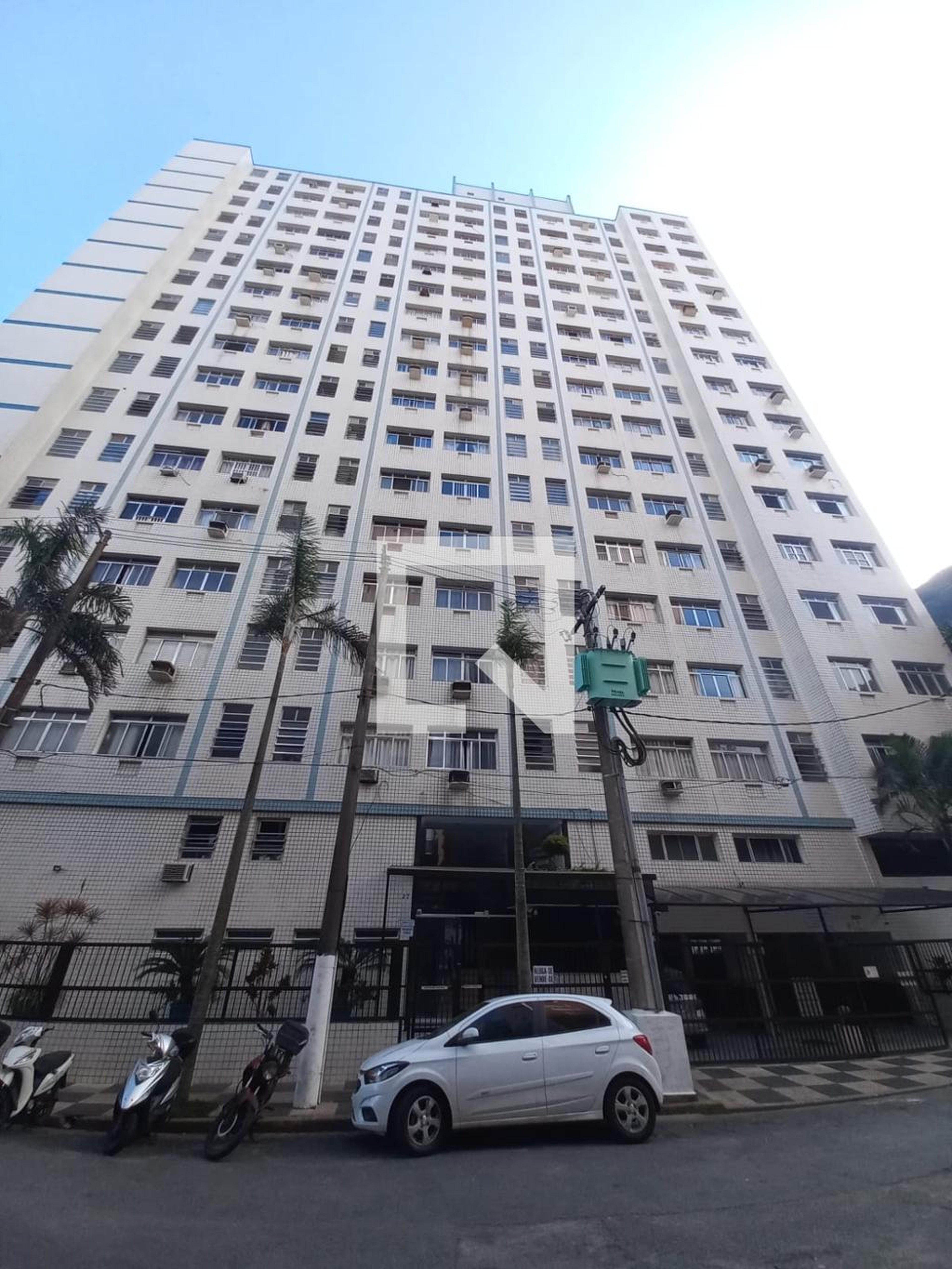 Fachada do Prédio Condomínio em Rua Antônio Elias da Silva, 27