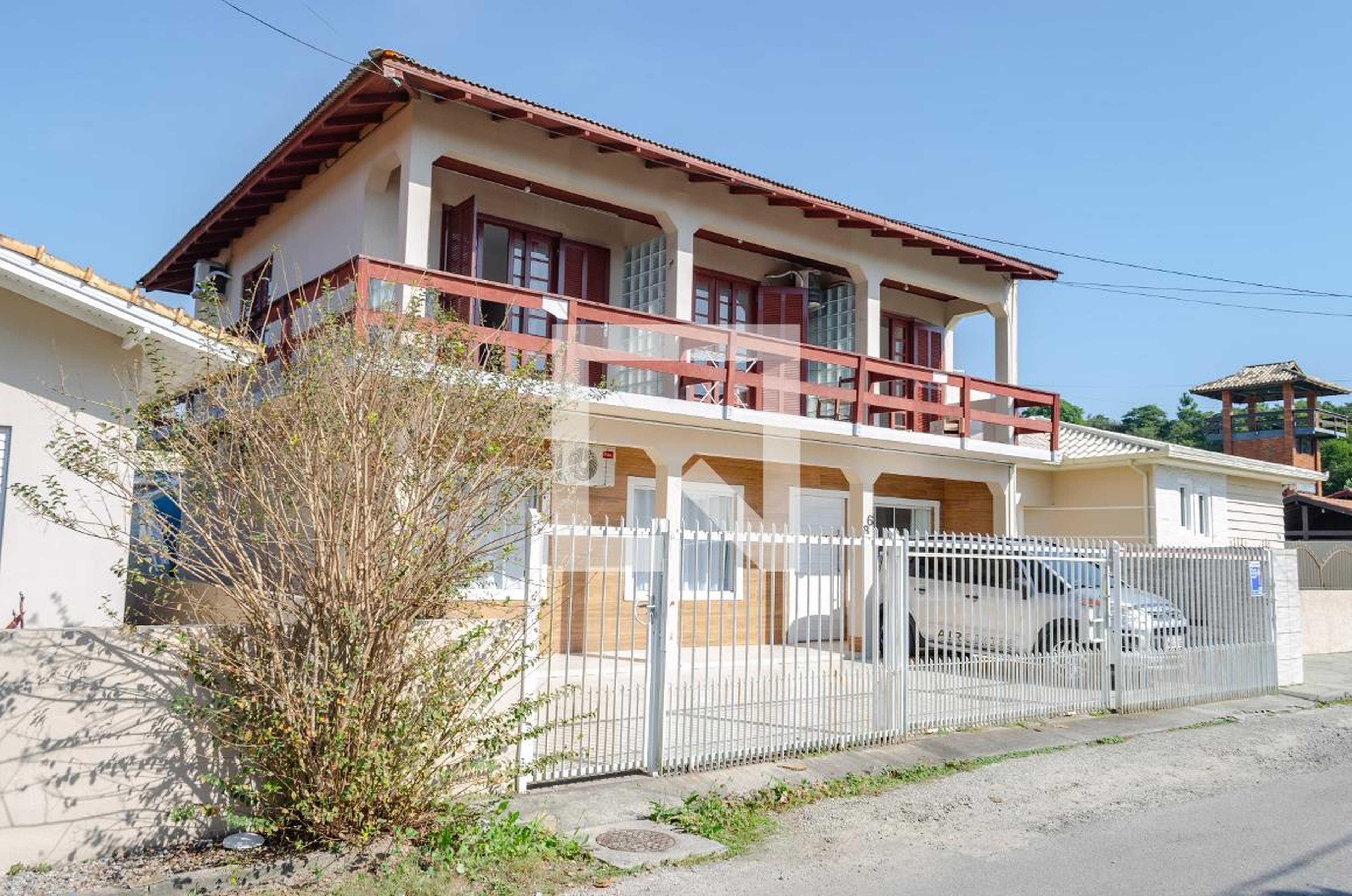 Fachada Condomínio em Servidão Wanilde Ramos, 86