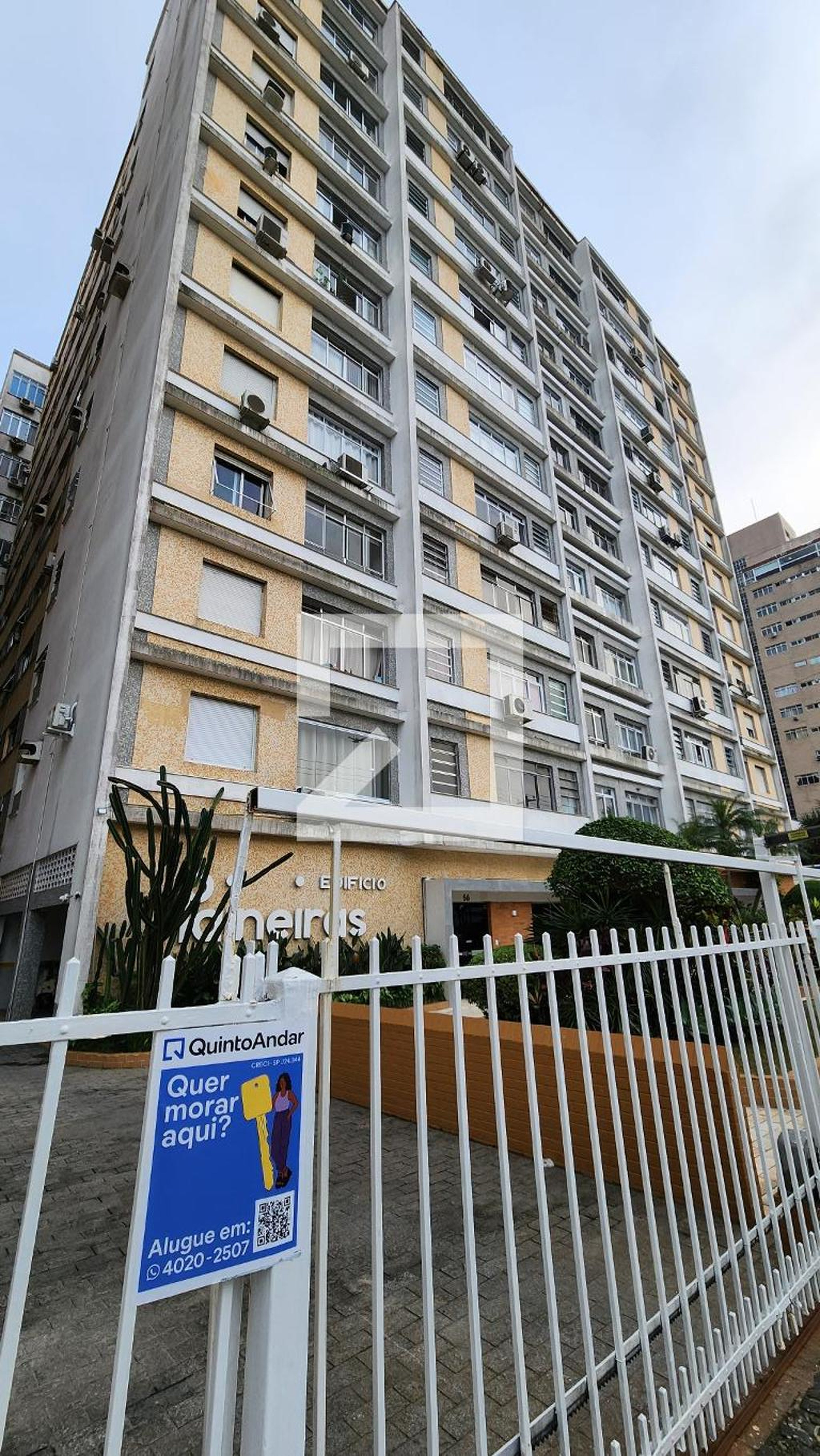 Fachada do Prédio Condomínio Paineiras