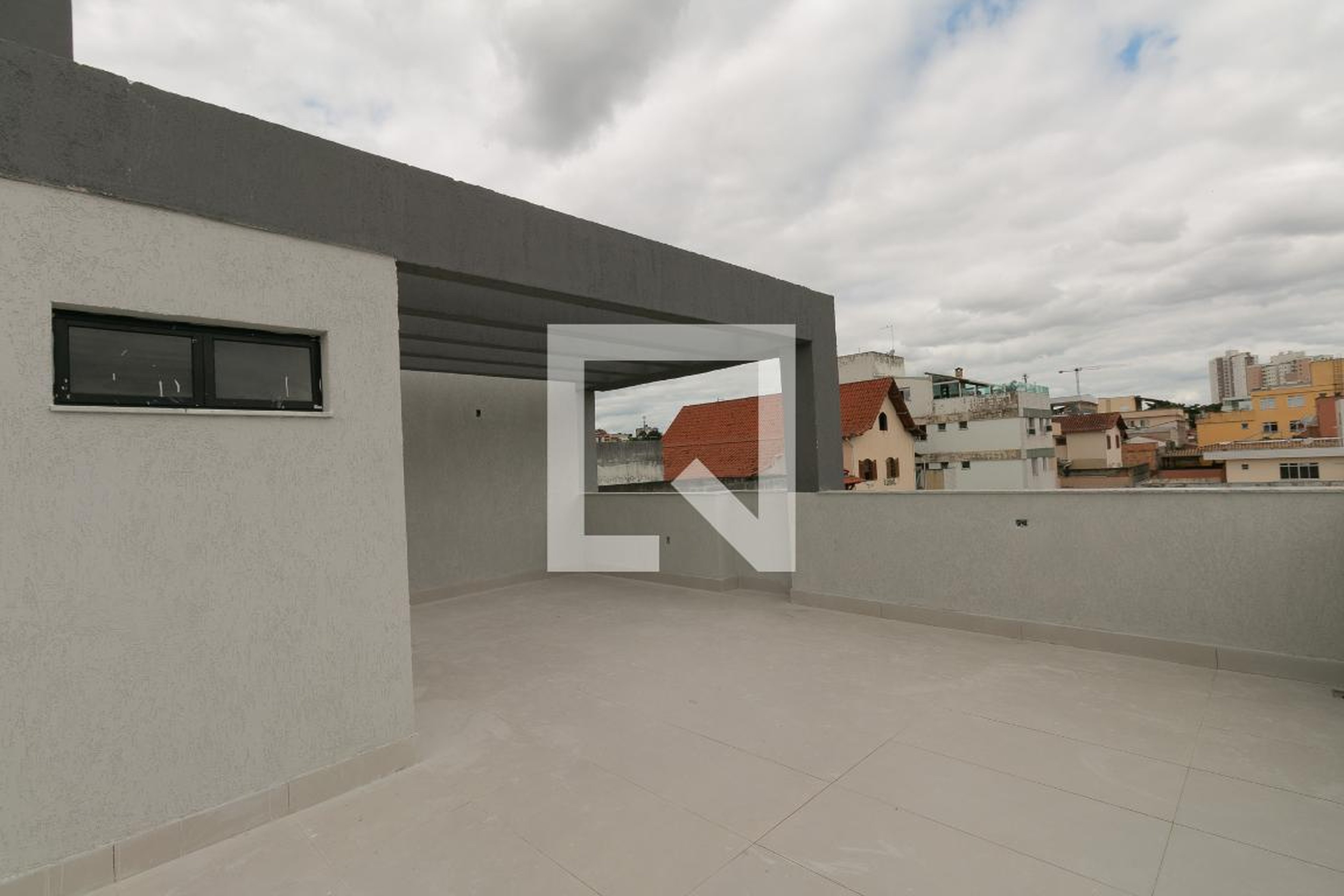 Área Externa Condomínio em Rua Frei Martinho Burnier, 395