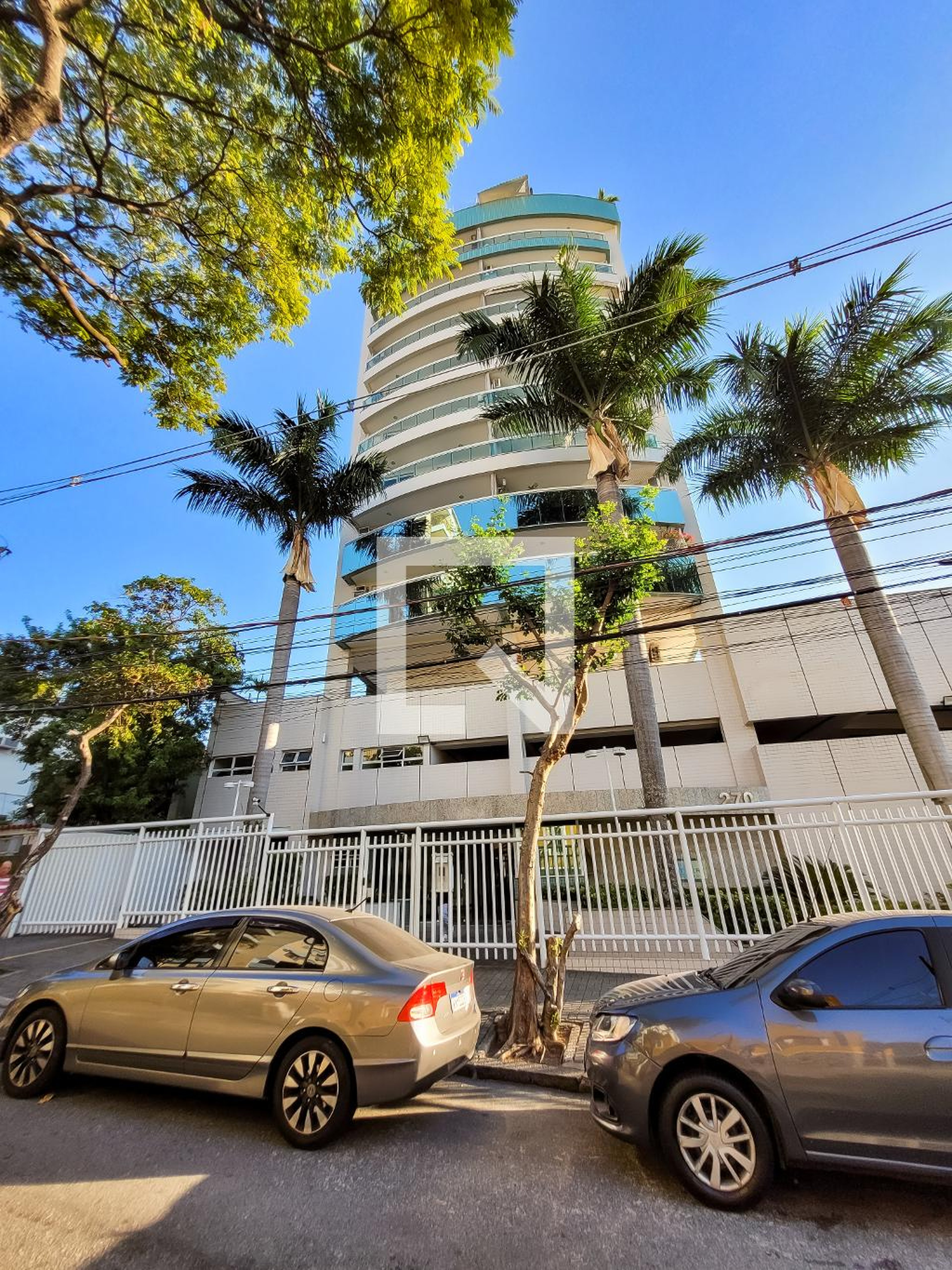 Fachada do Condomínio Condomínio Mont Vert Residencial