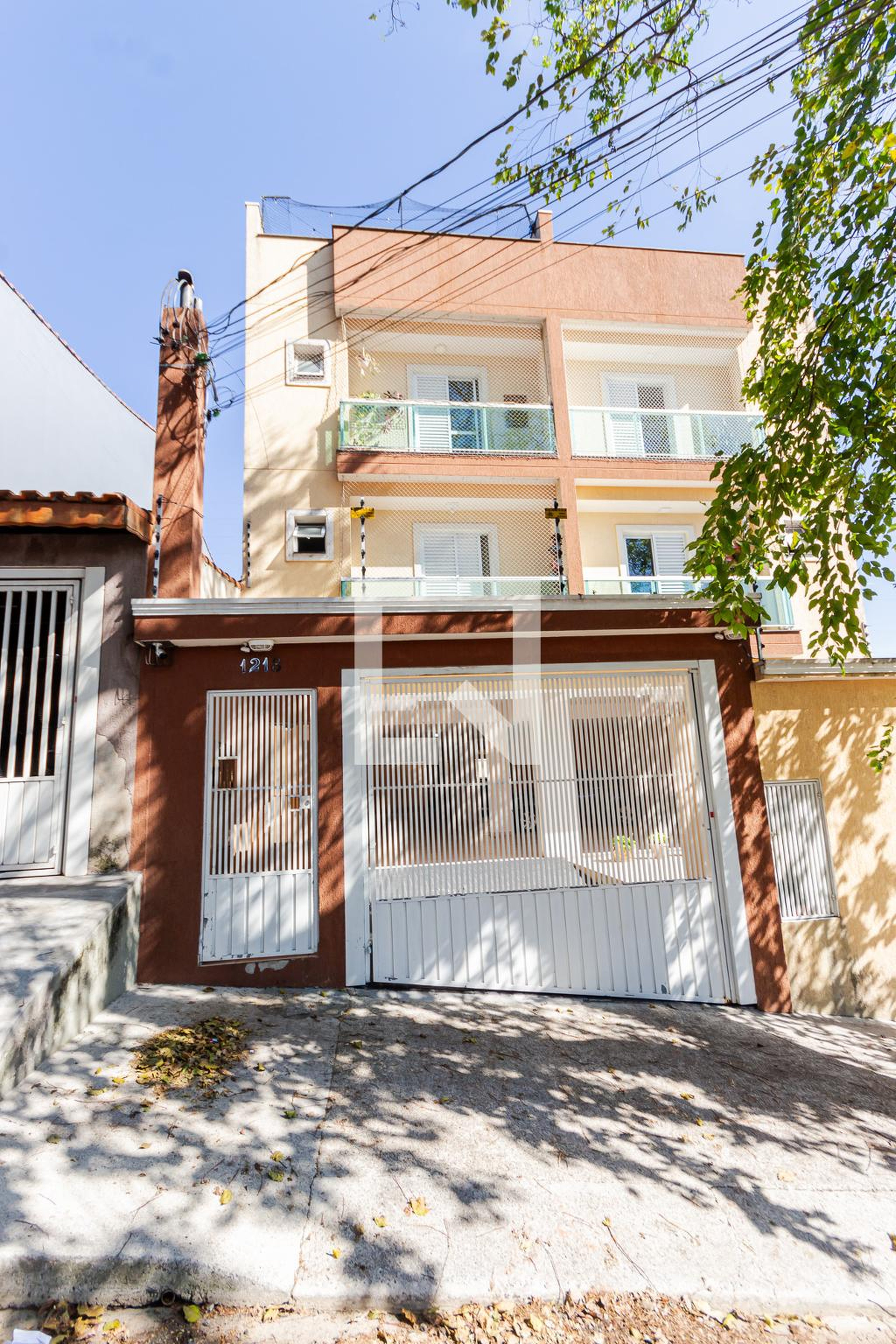 Fachada Condomínio em Rua Atabasca, 1218