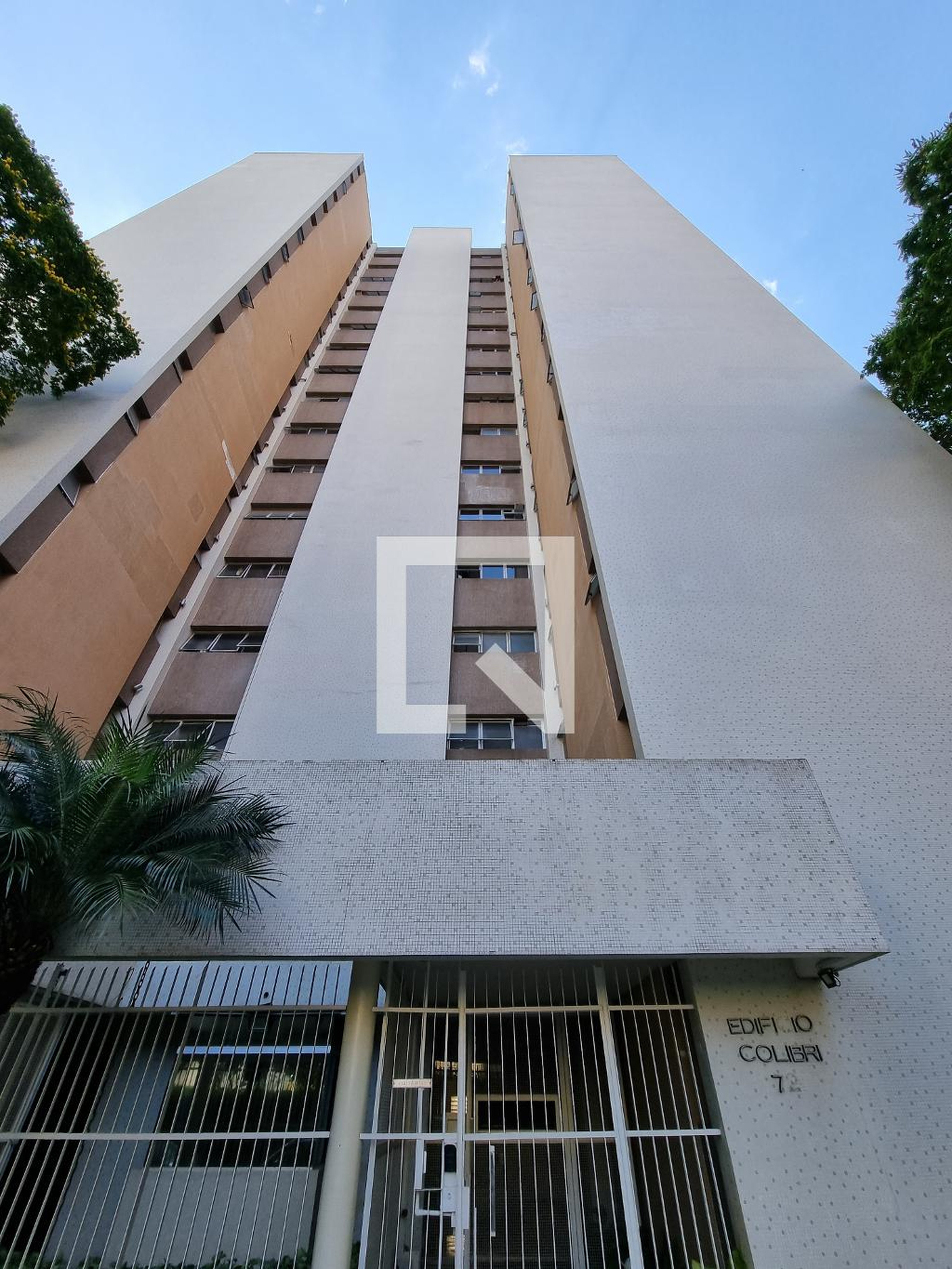 Fachada Edifício Colibri - Esplanada Granja Julieta