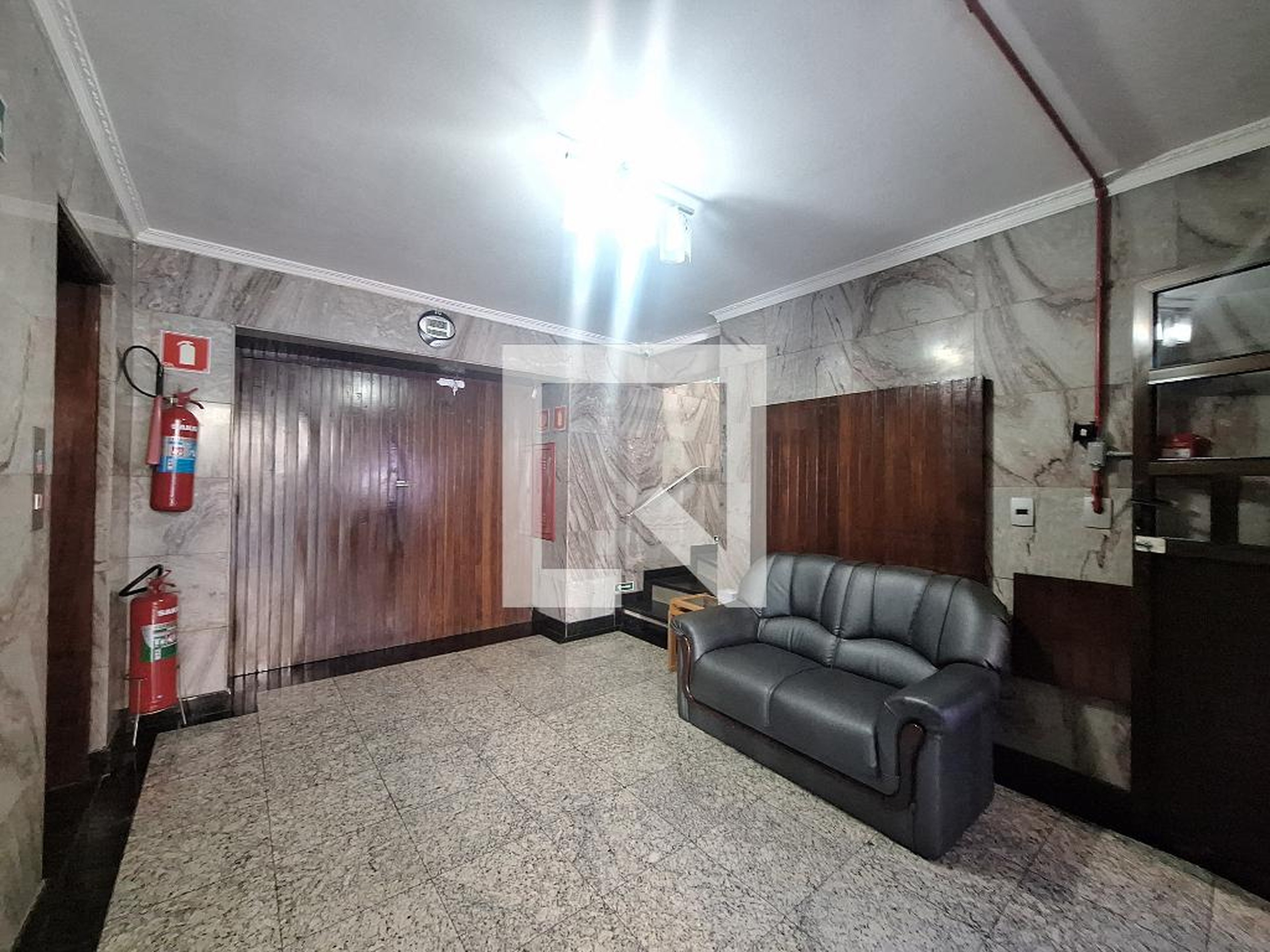 Hall de entrada - Sakai