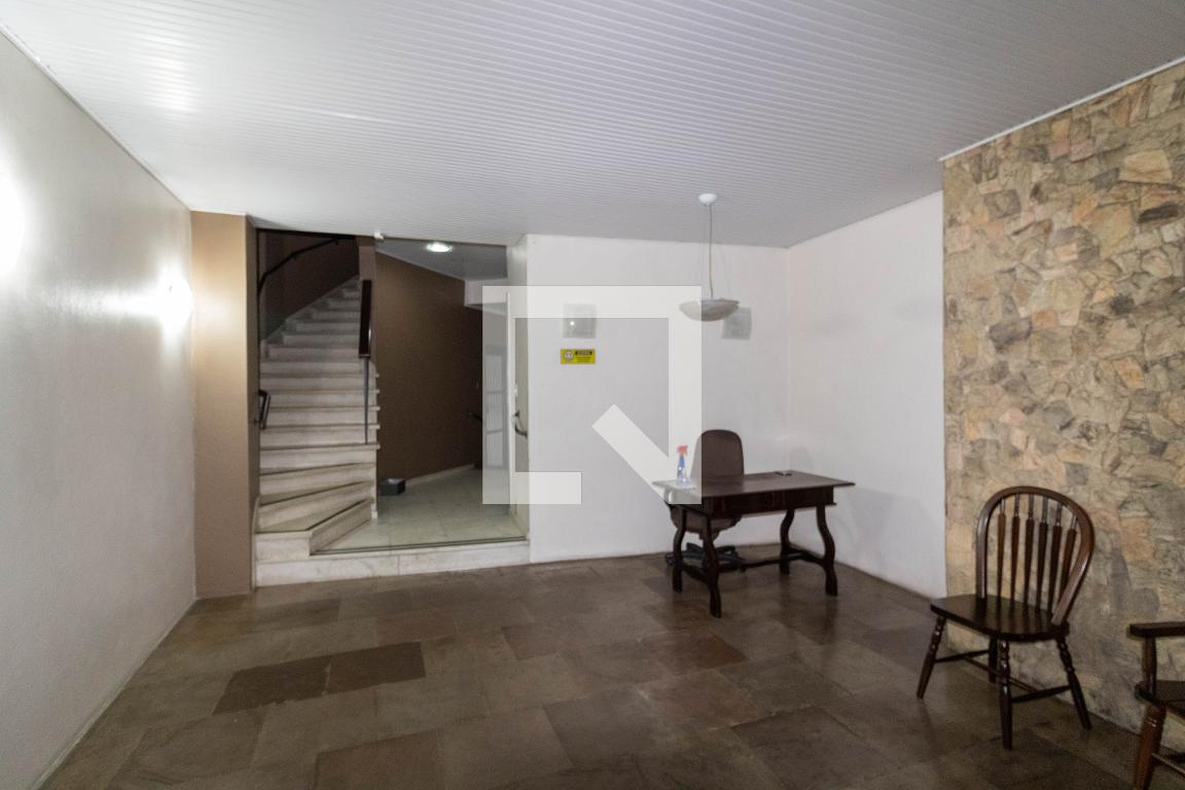 Hall de entrada - Itaroquen