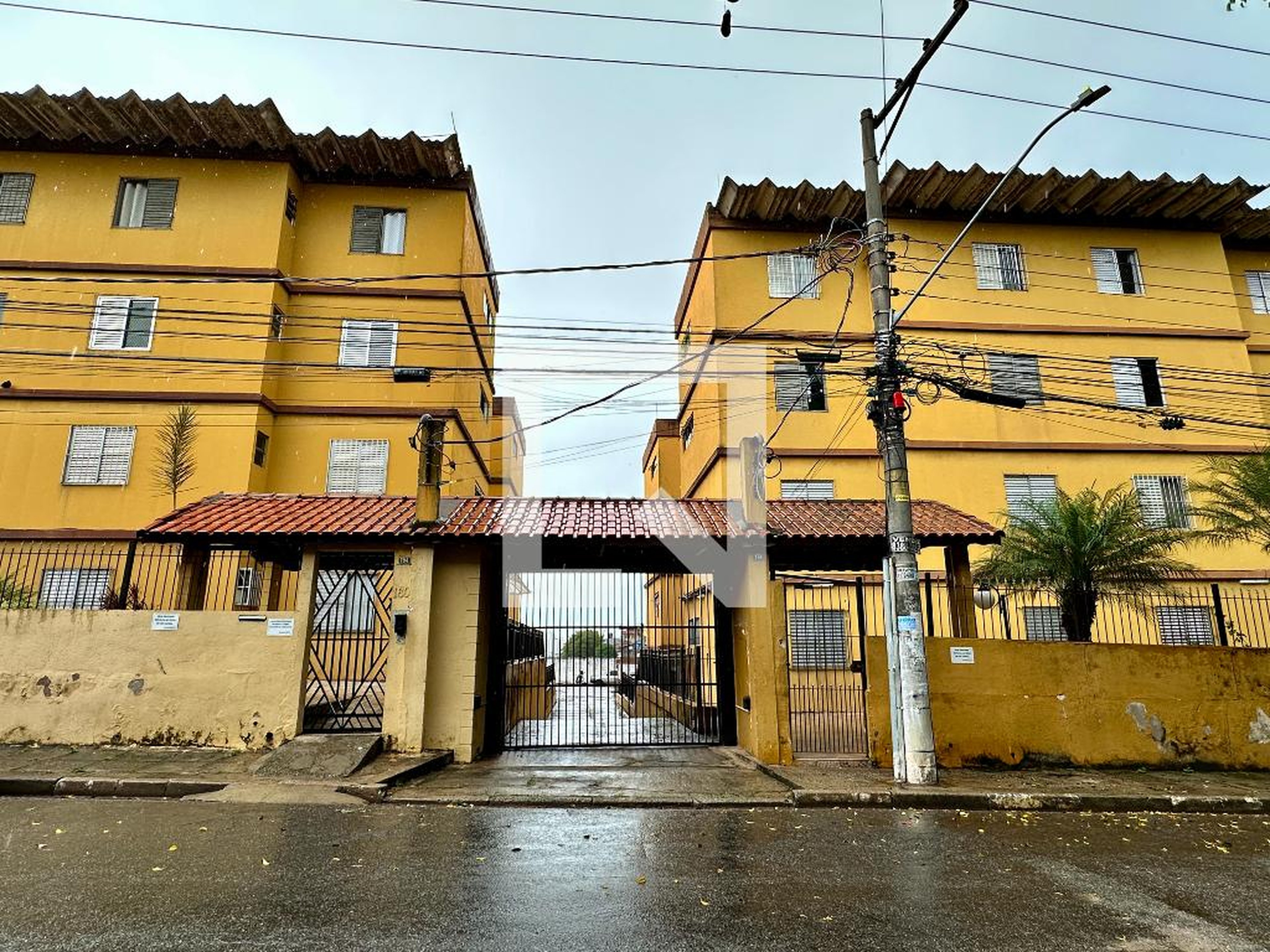 Fachada Condomínio em Rua Vivência, 194