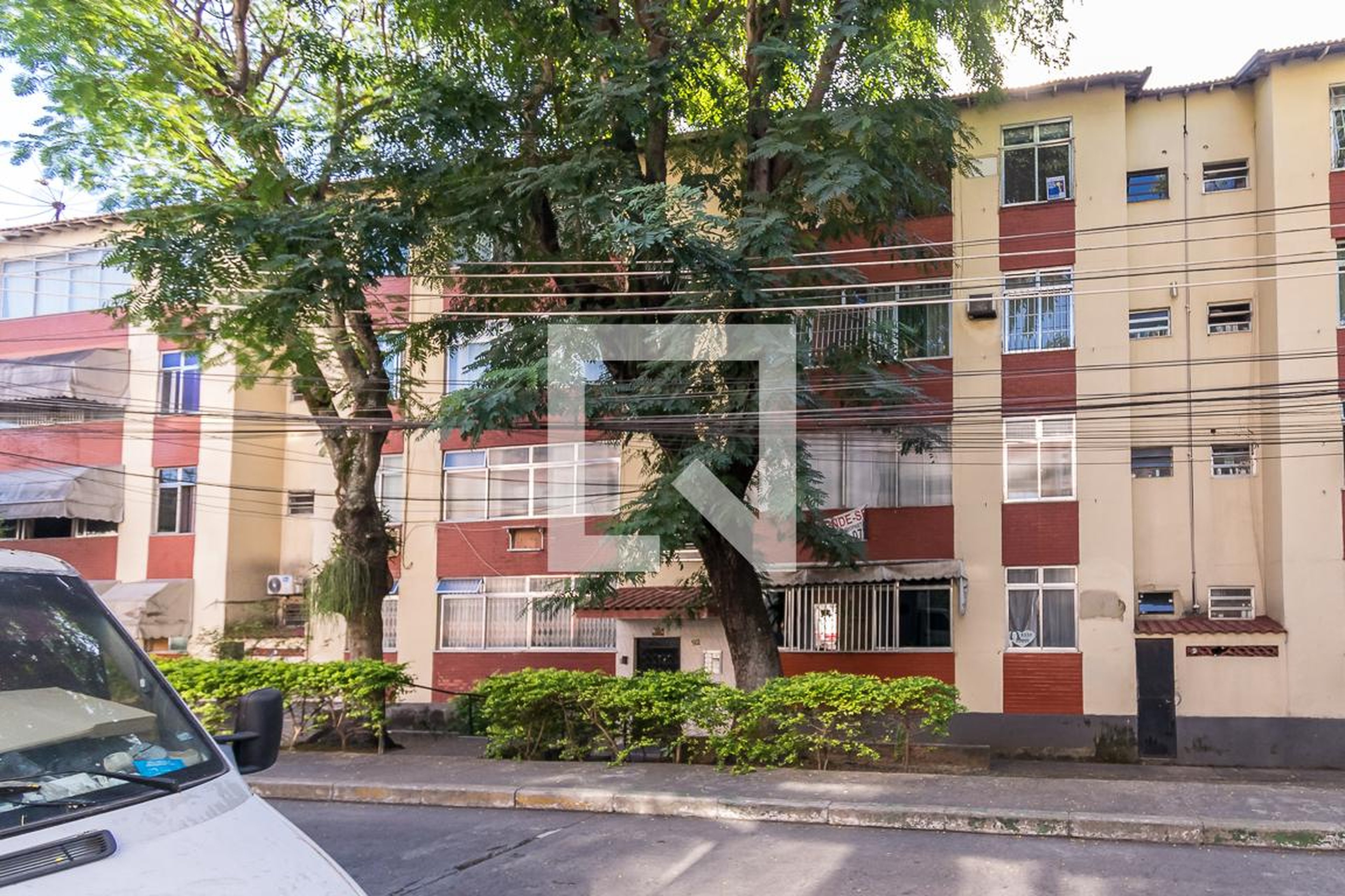 Fachada do Prédio Condomínio em Rua São Bruno, 92