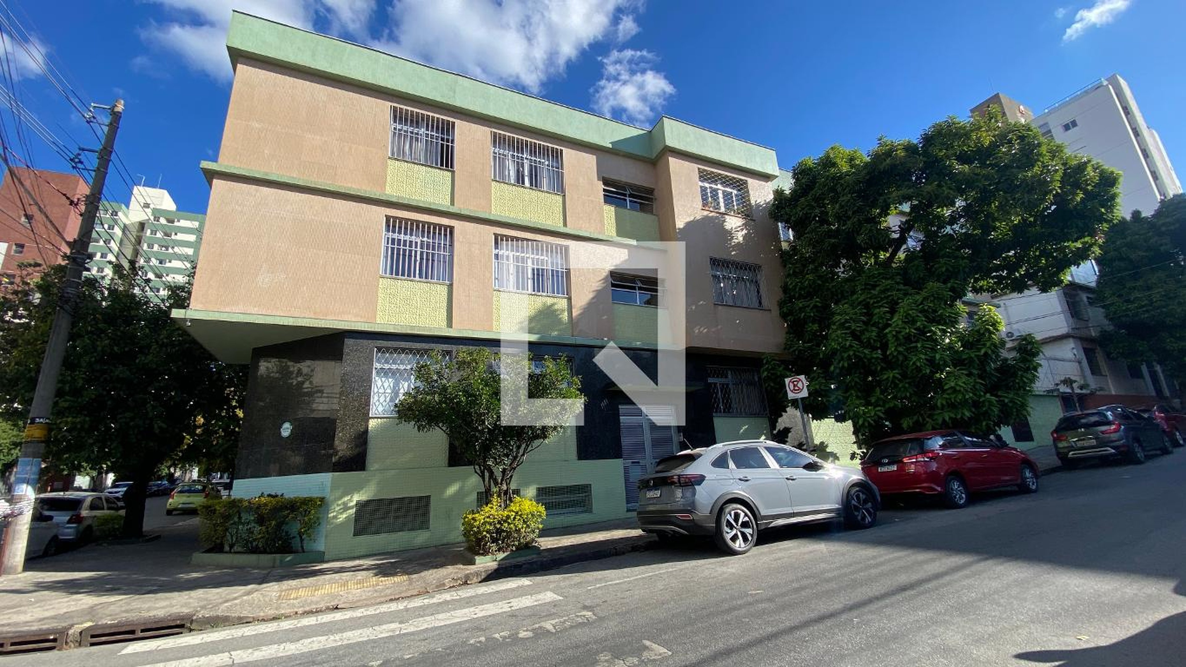 Fachada do Prédio Condomínio em Rua Herculano de Freitas, 1149