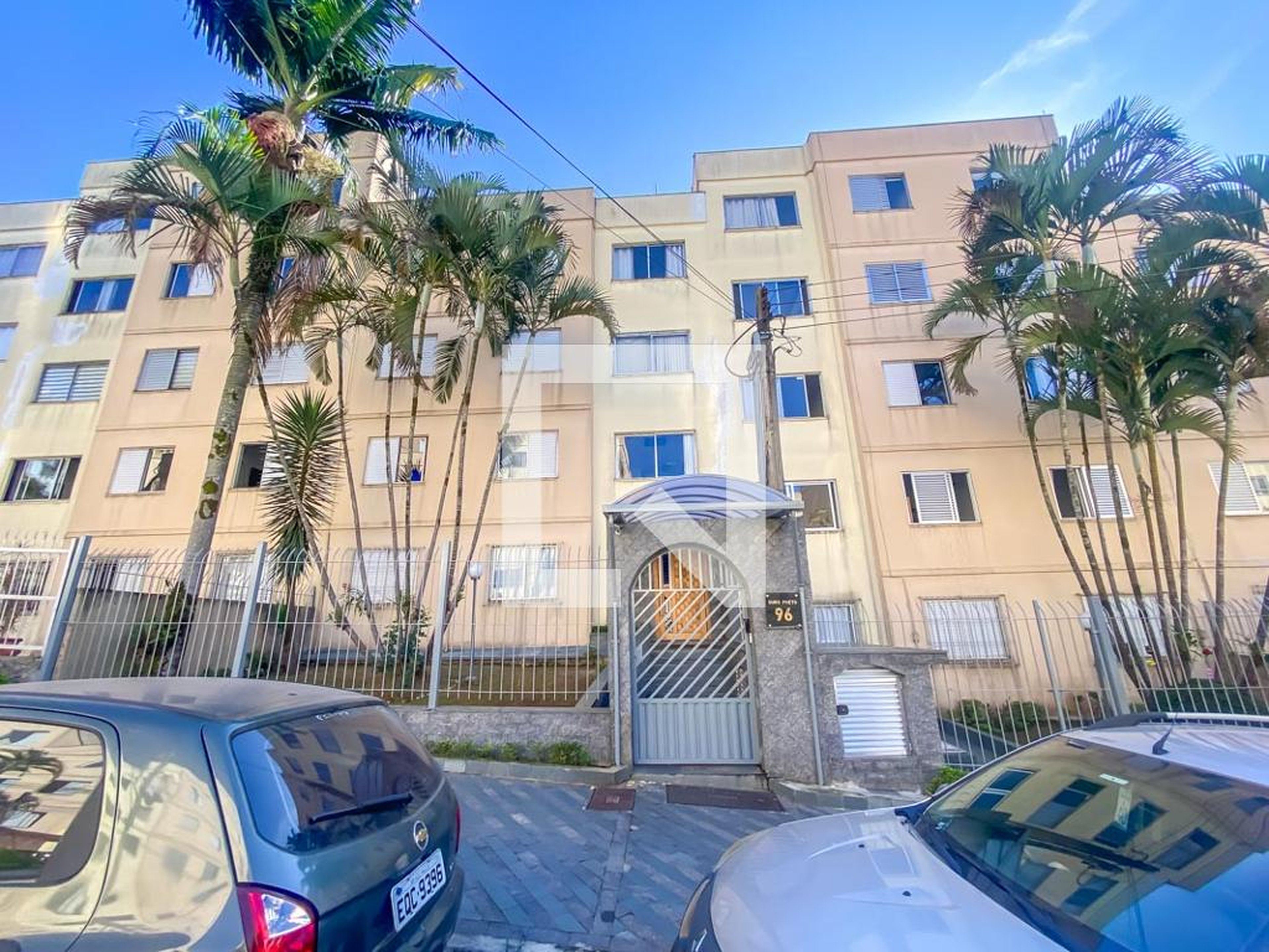 Fachada Condomínio 21 de Abril