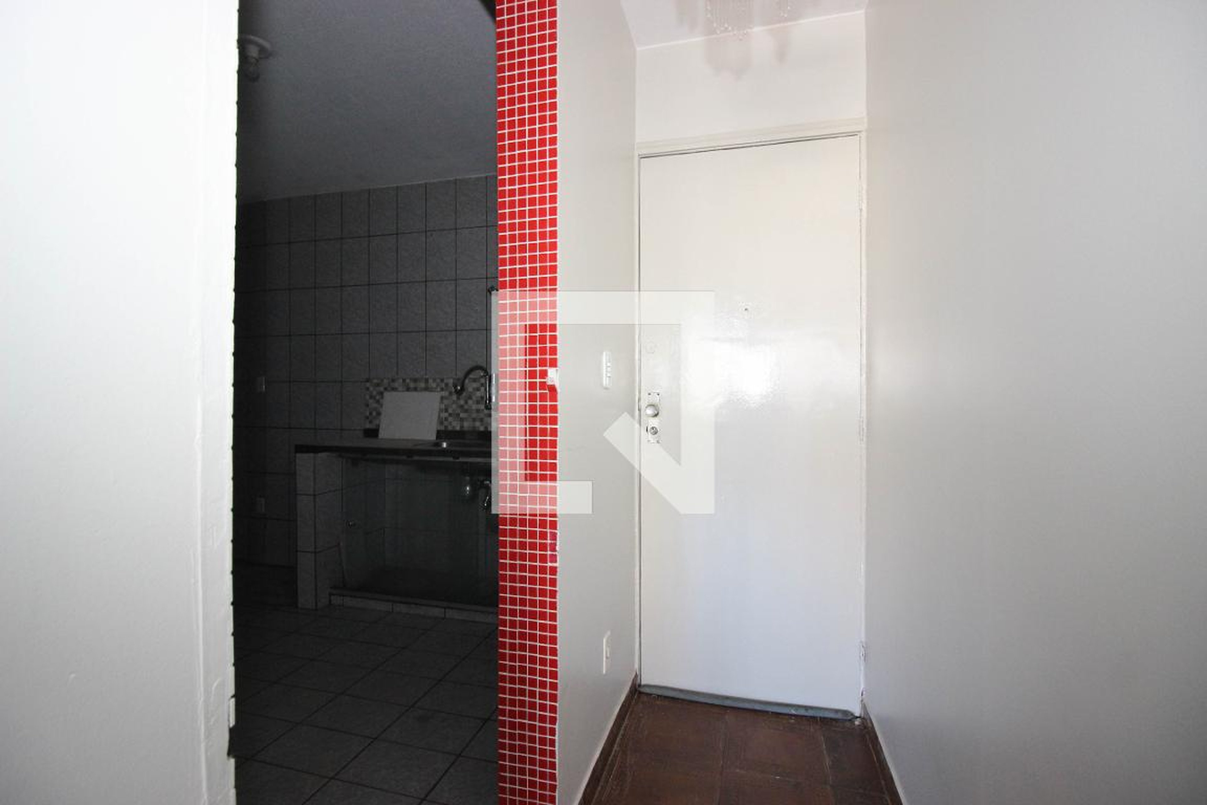 Hall - null