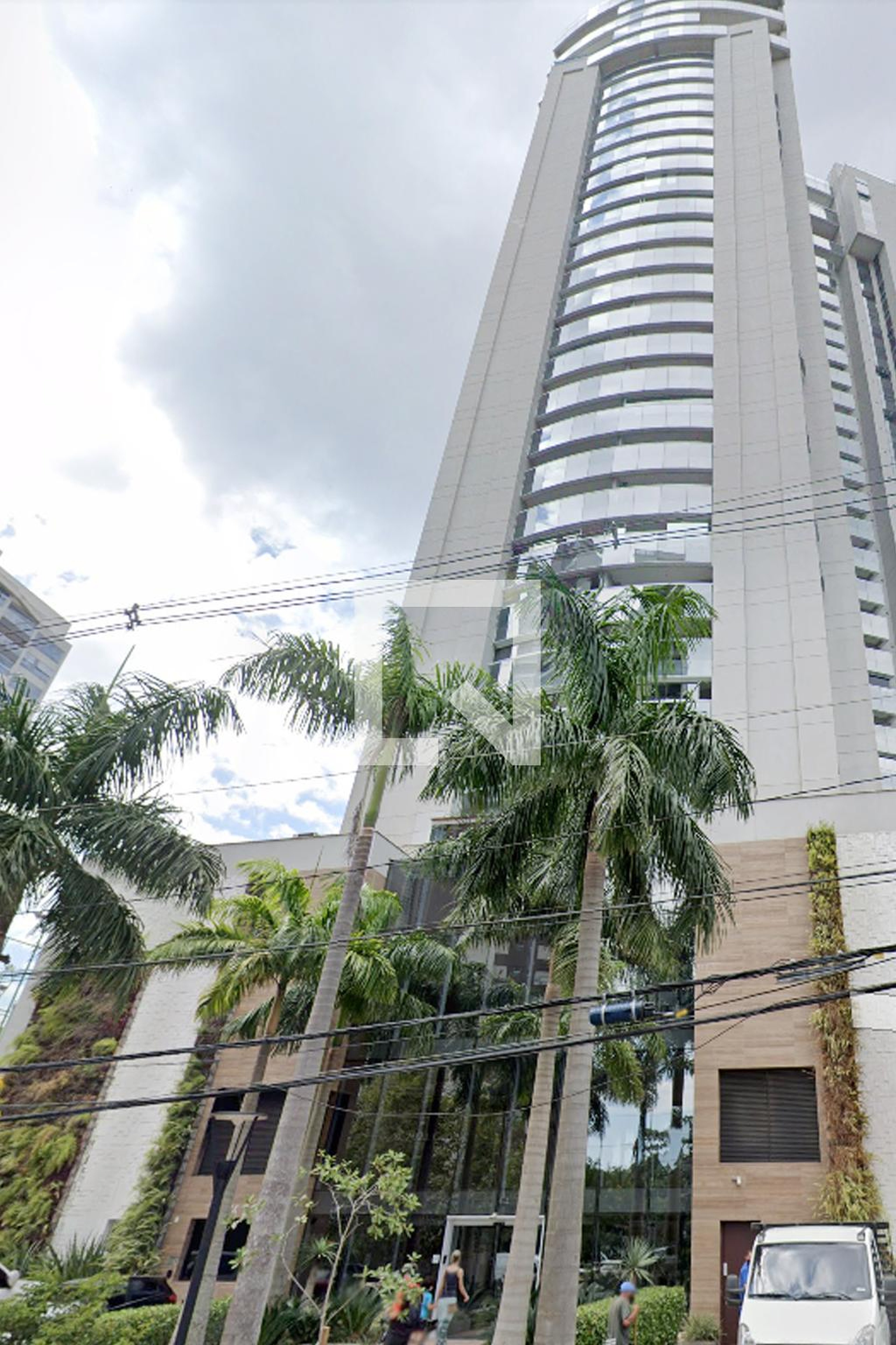 Fachada Condomínio em Avenida Ômega, 714