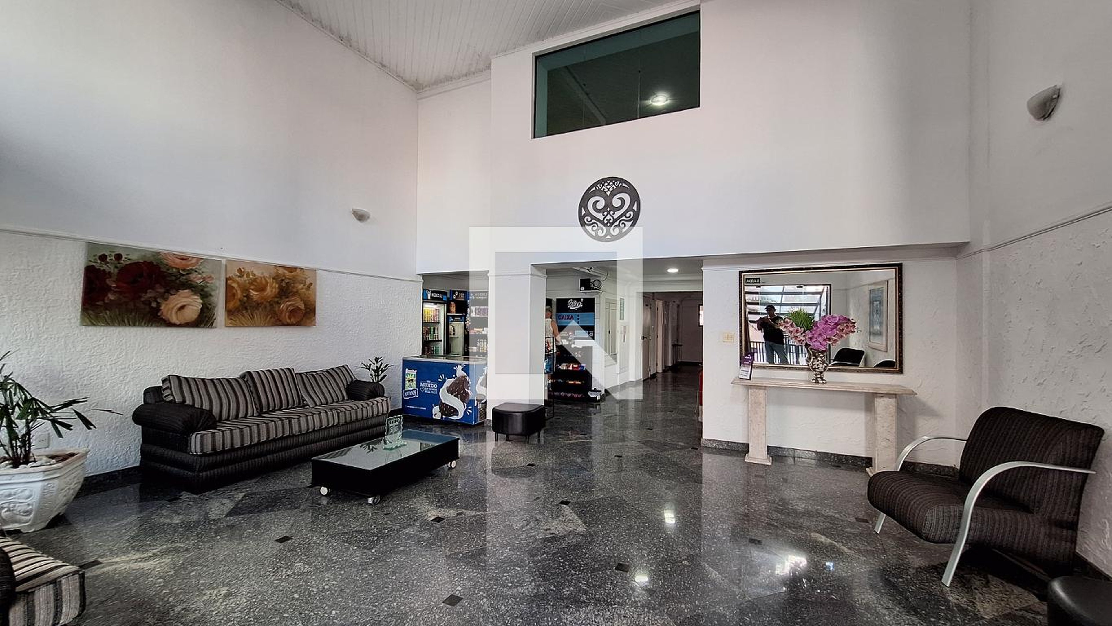 Hall de entrada - Santiago Protto Garcia