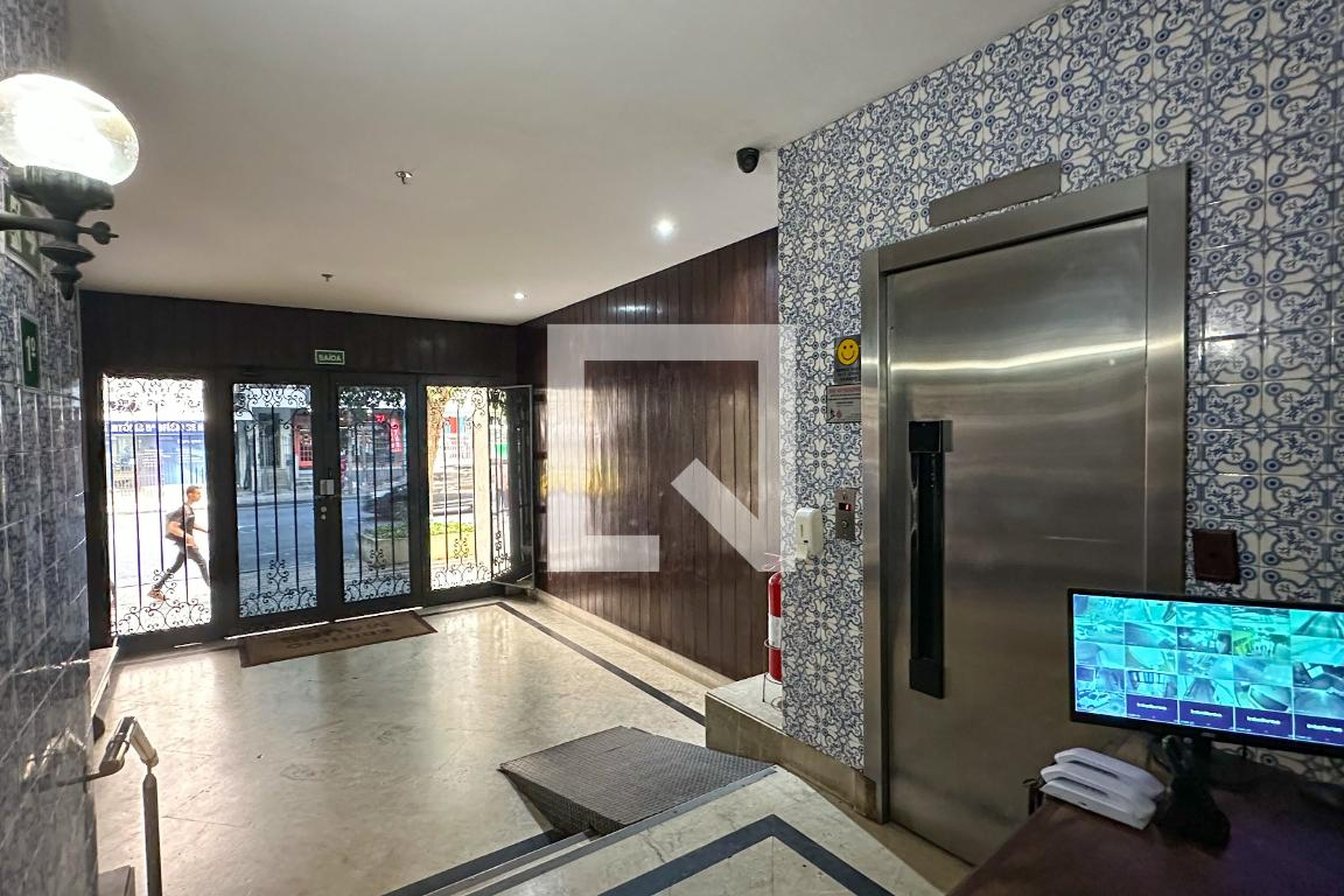 Entrada - Edifício Maues