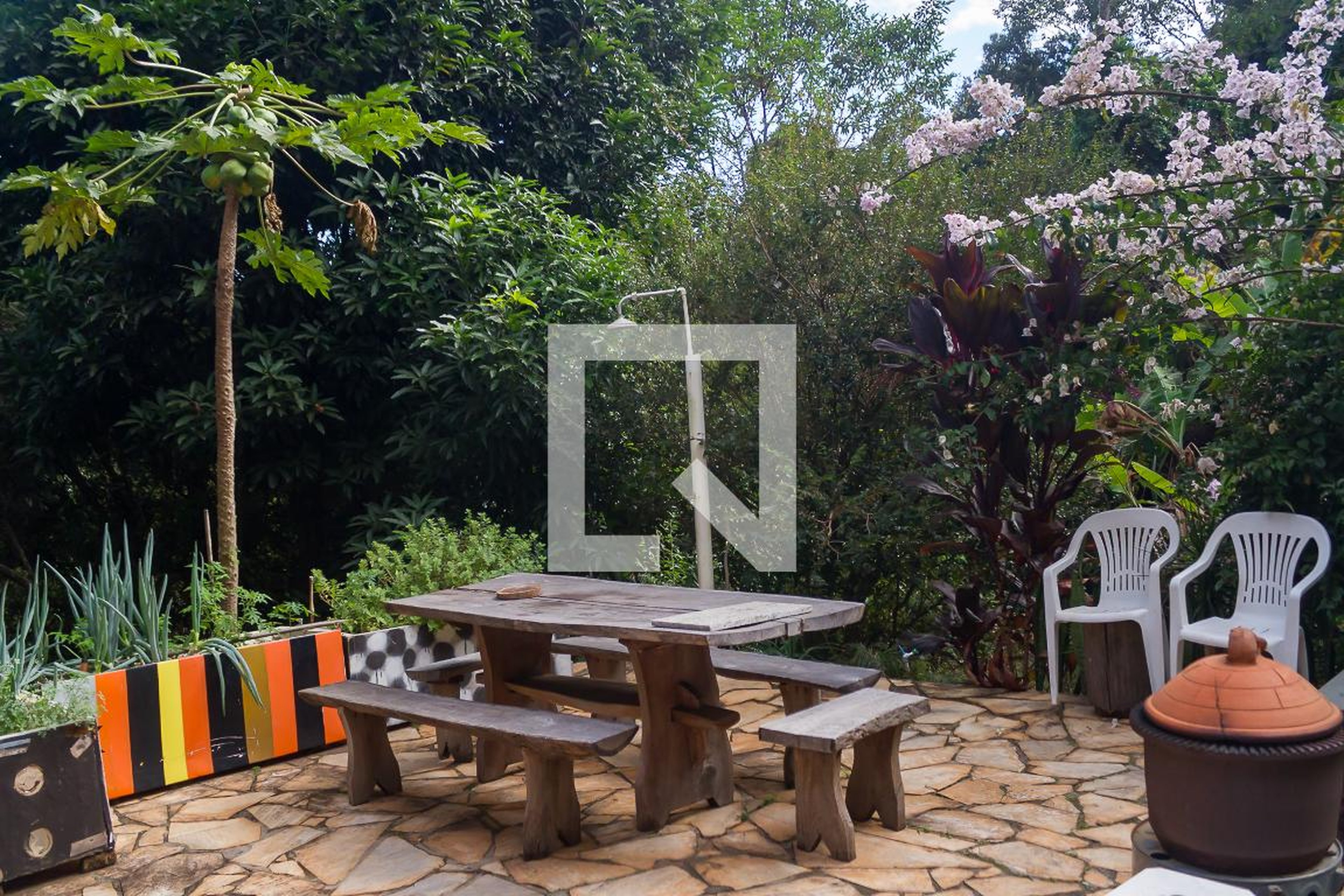 Churrasqueira Condomínio em Avenida da Cachoeira, 1340