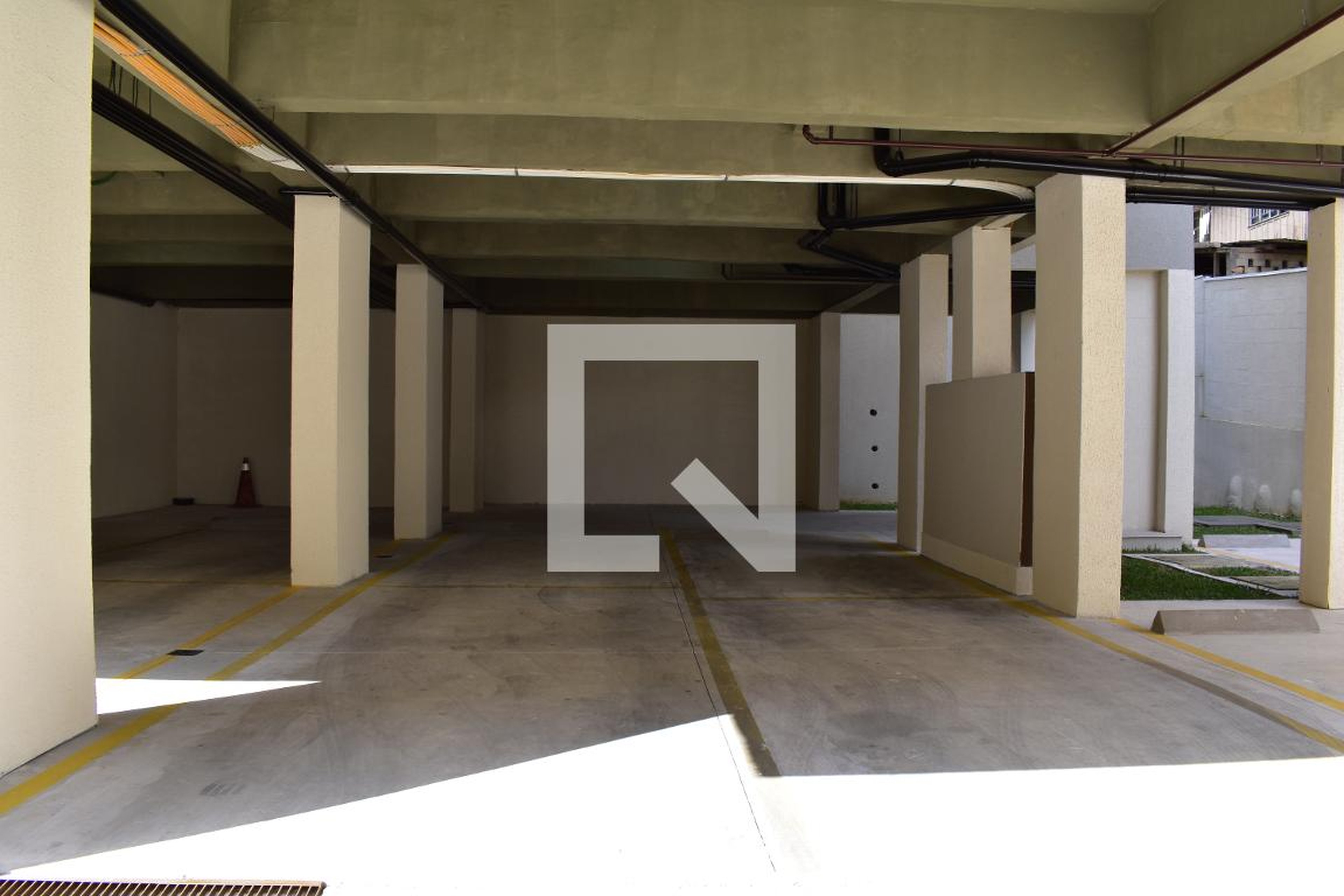 Estacionamento - Residencial Château D'Angelis