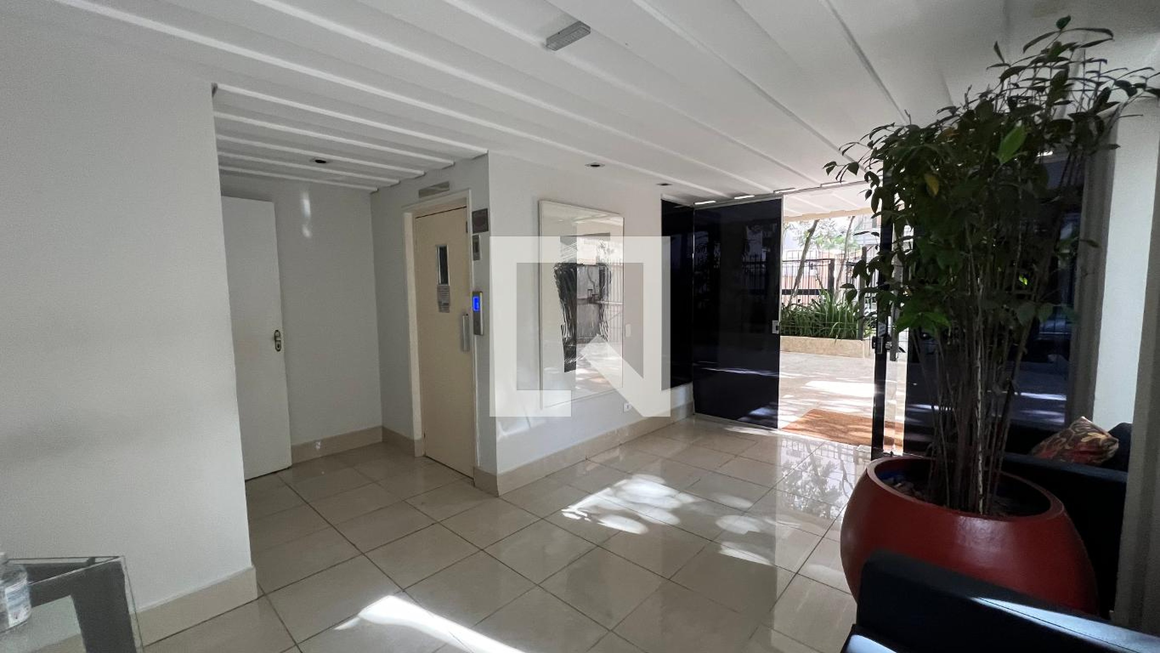 Hall de entrada - Marques de Queluz