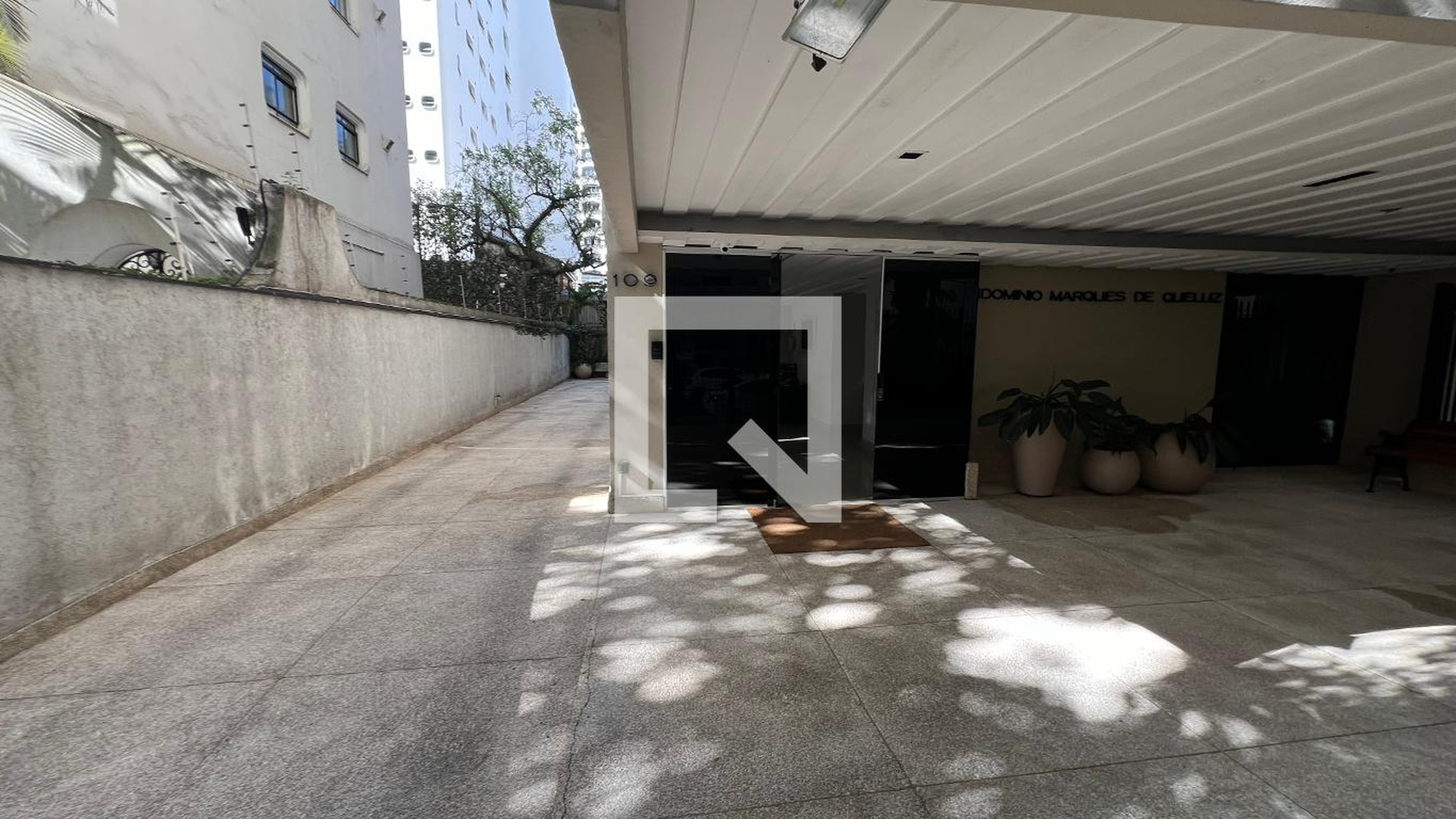 Entrada - Marques de Queluz