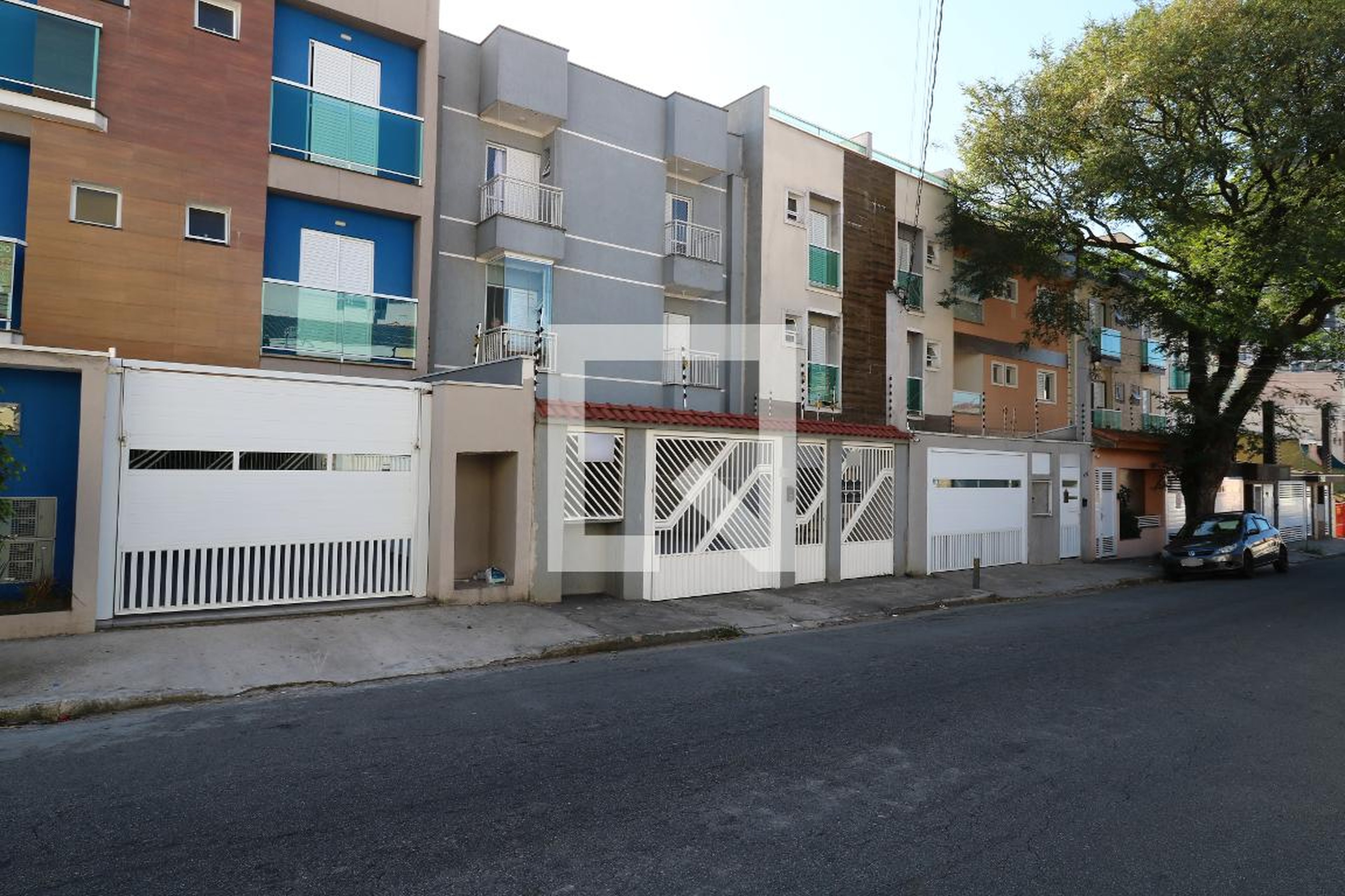 Fachada Condomínio em Rua Lima, 403