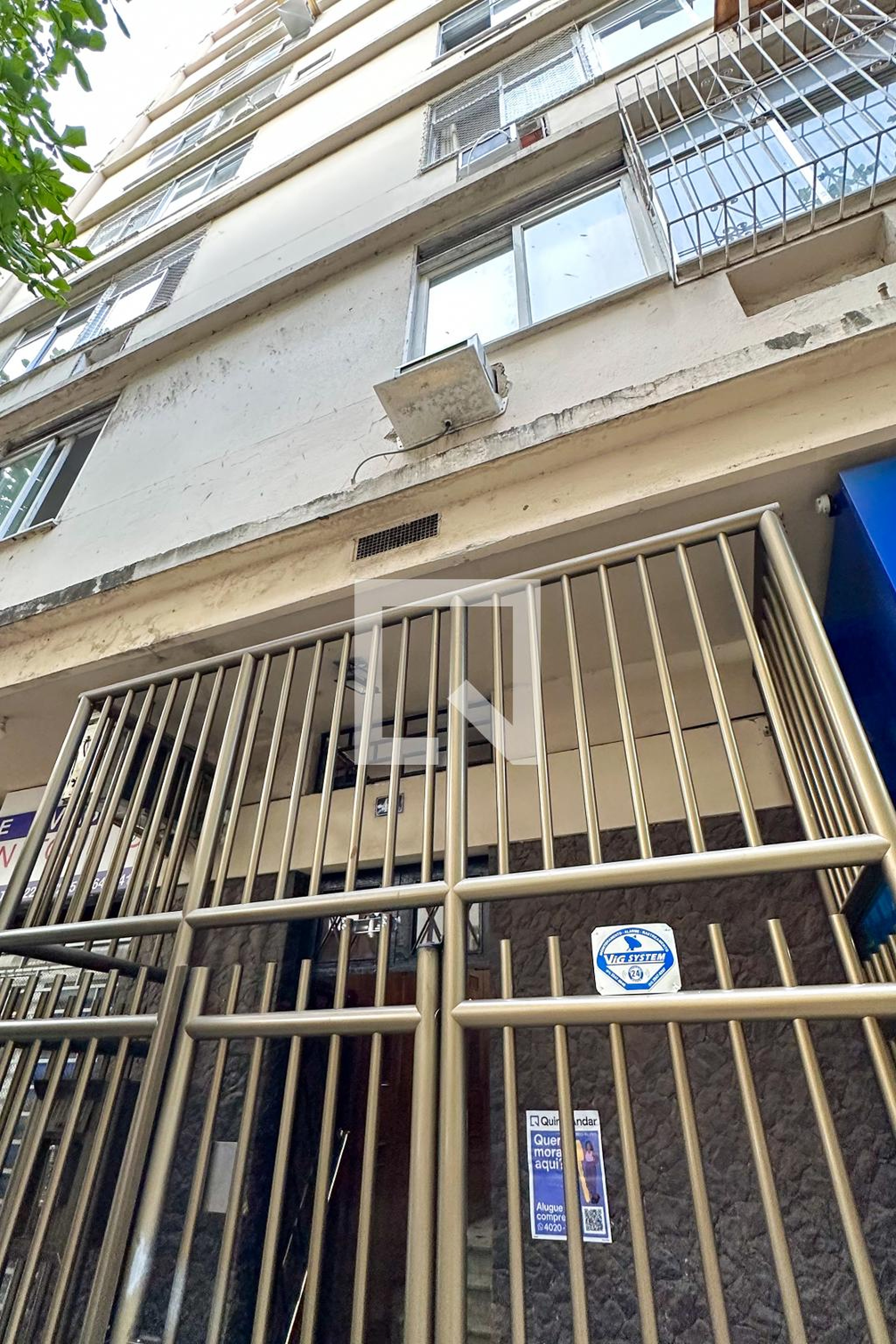 Fachada Condomínio em Rua Raimundo Corrêa, 44