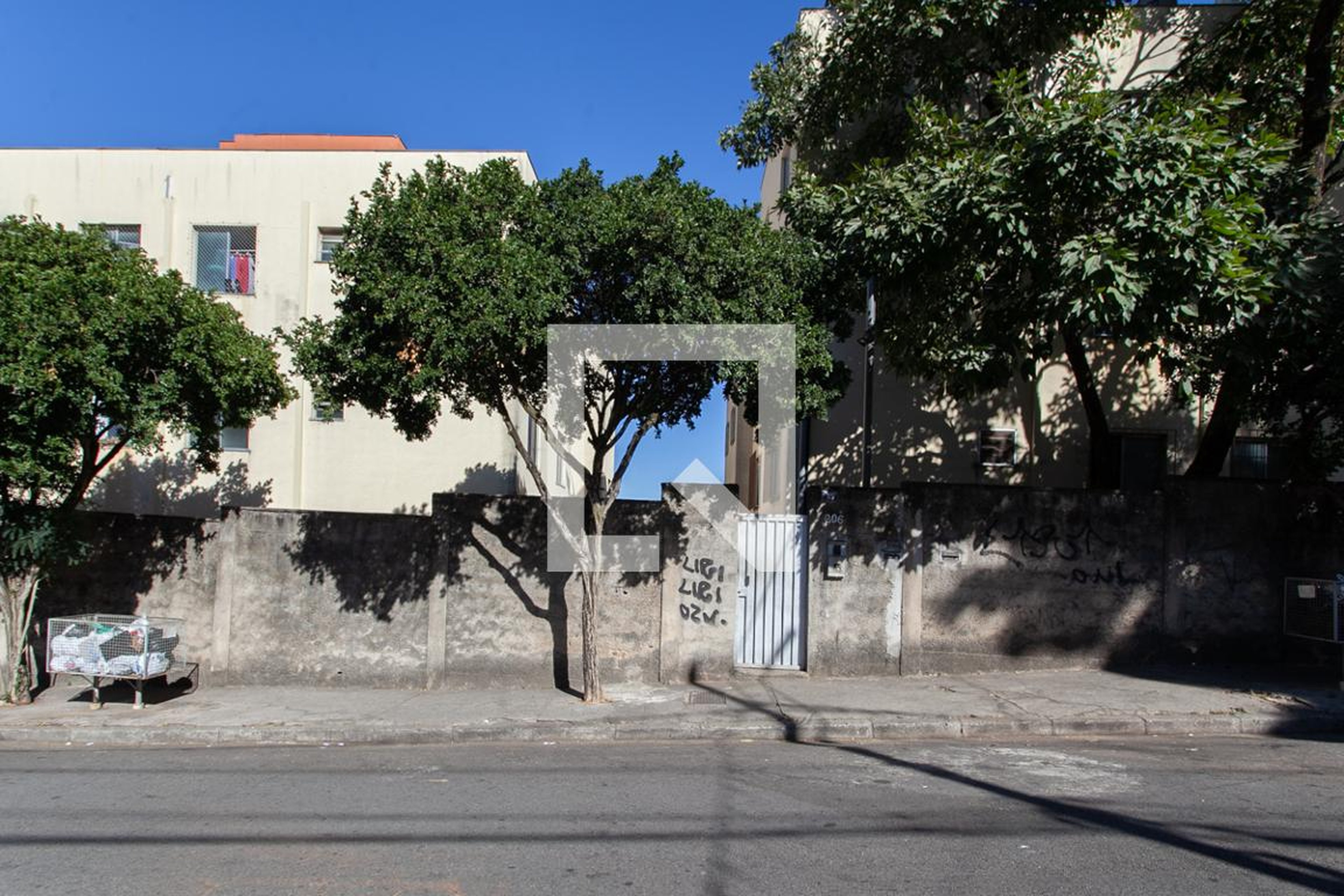 Fachada Residencial Floramar III