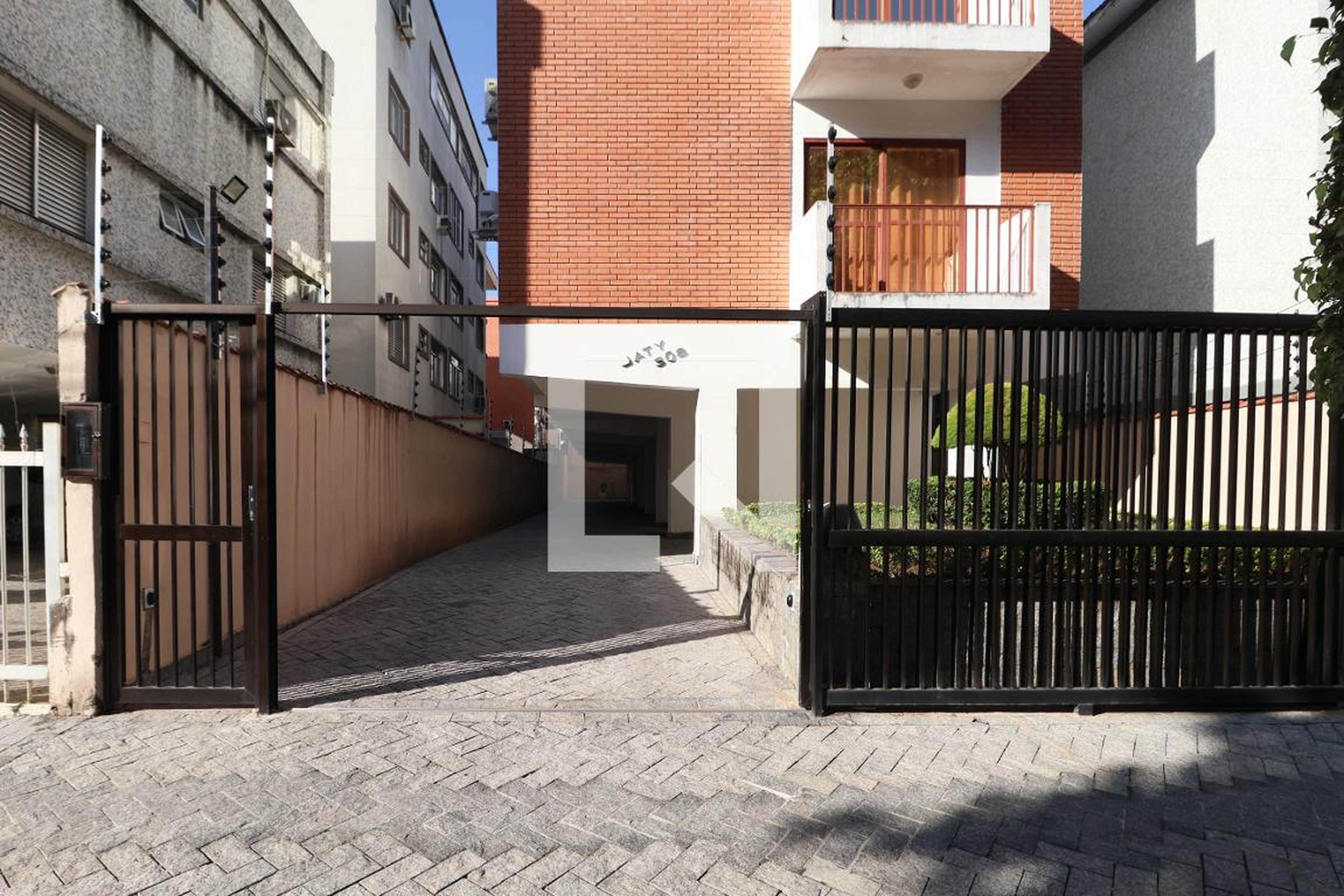 Fachada Condomínio em Avenida Gérson Maturani, 308