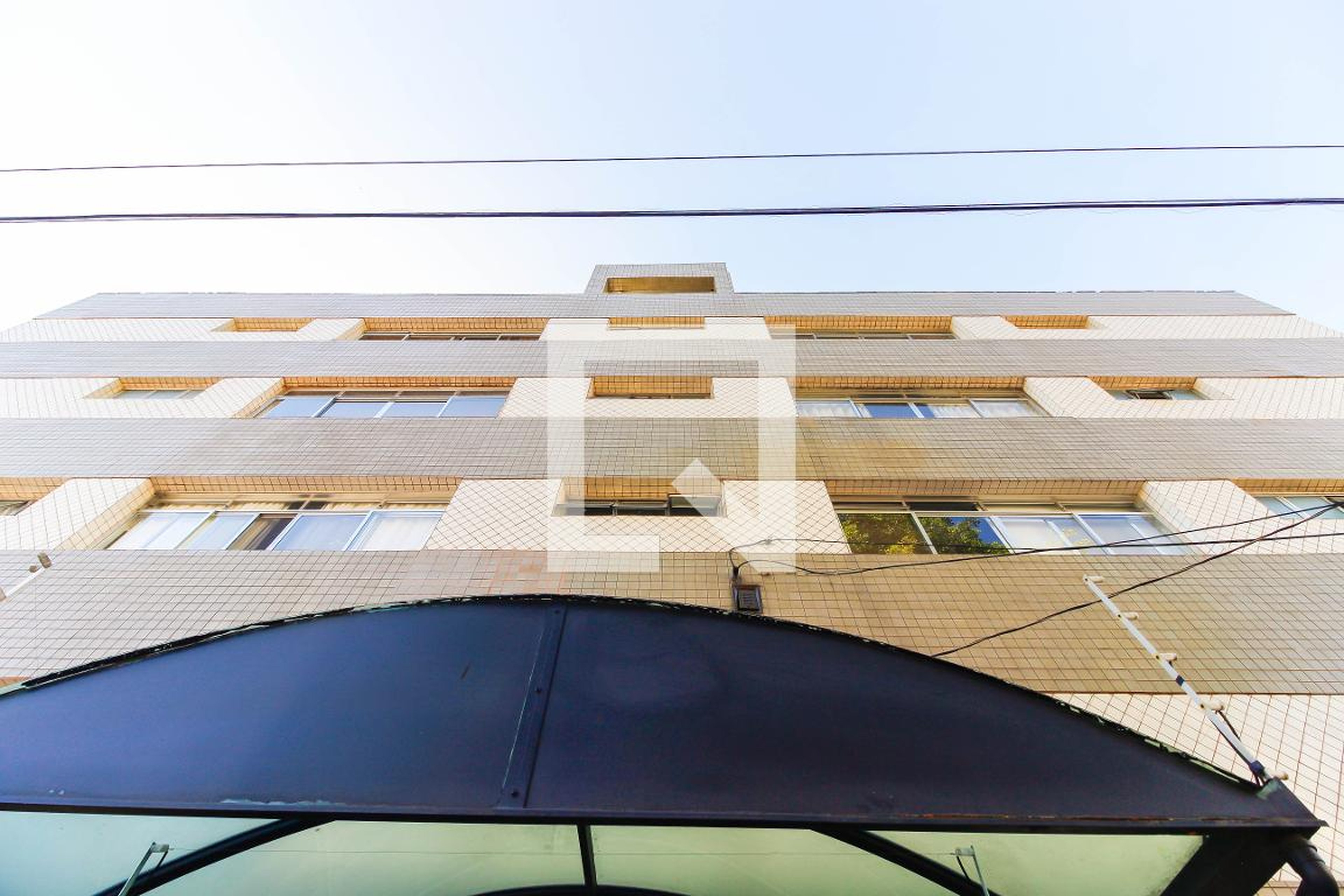 Fachada do Prédio Condomínio em Praça Ana Jarvis, 7