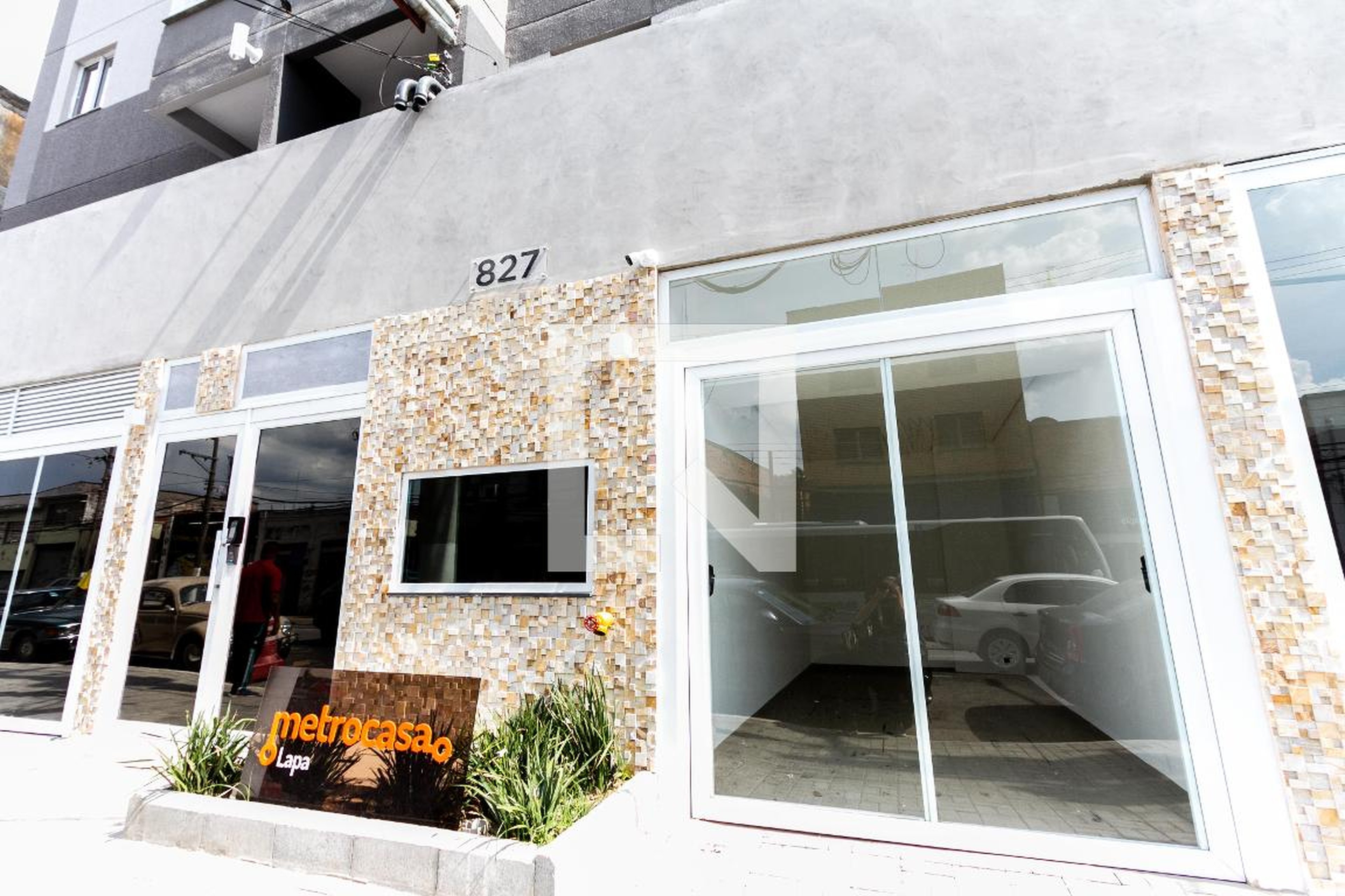 Fachada do Condomínio Condomínio Metrocasa Lapa
