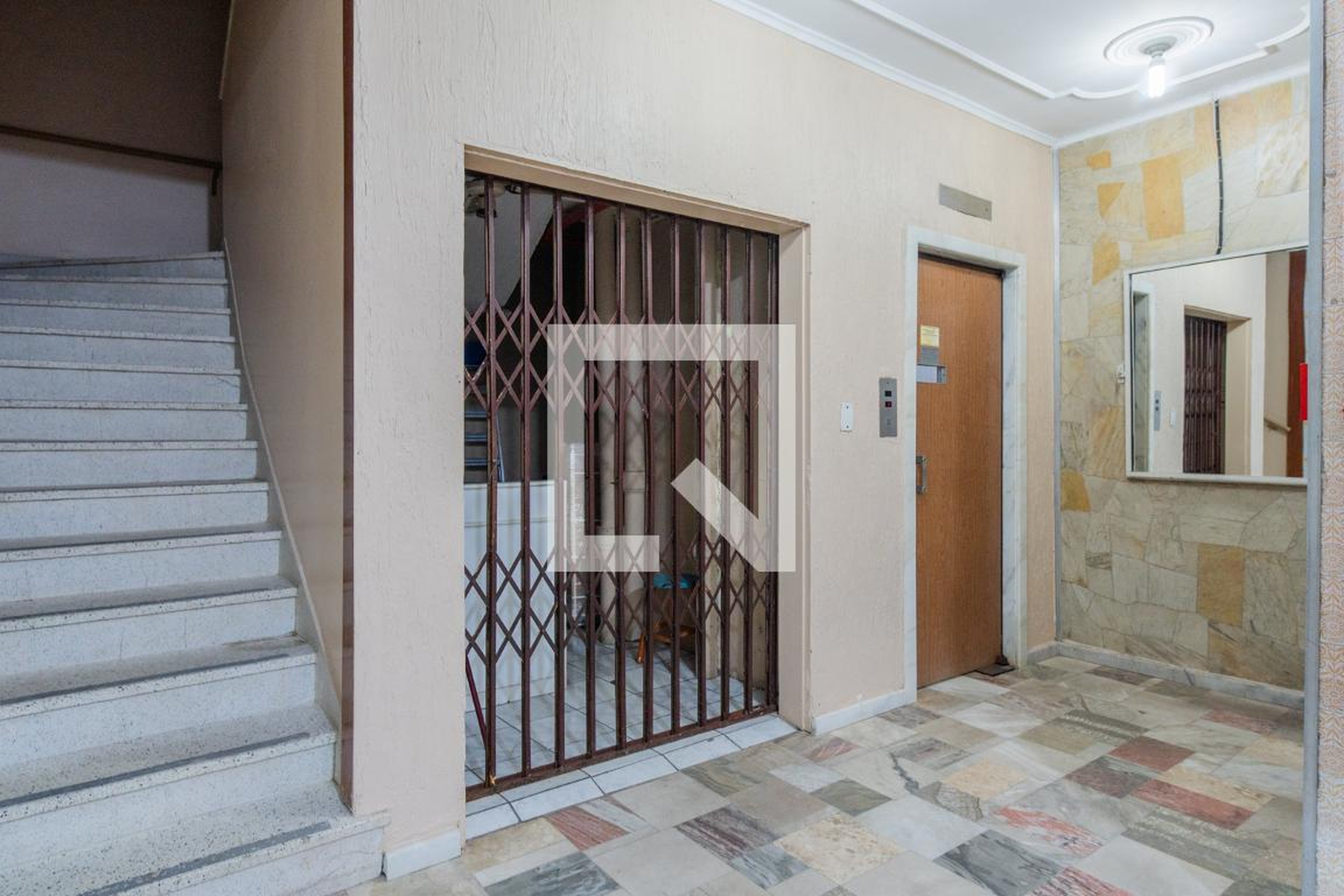 Hall social - Edifìcio Flores