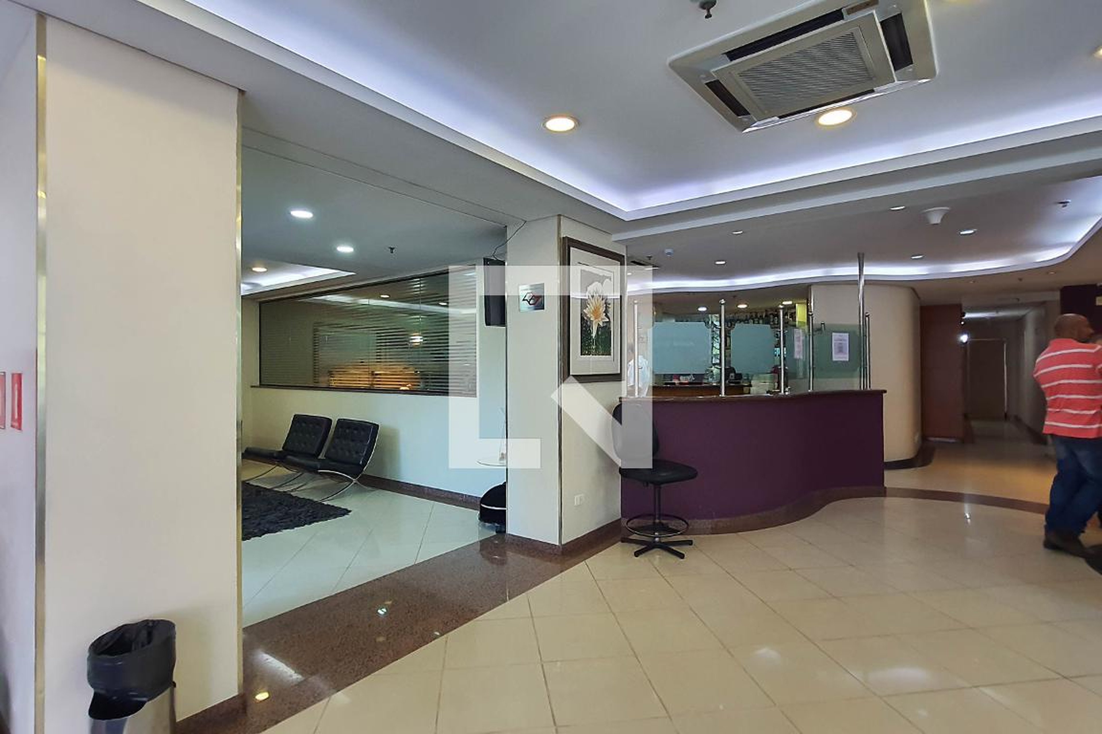 Hall - Brasília Santana Gold Flat