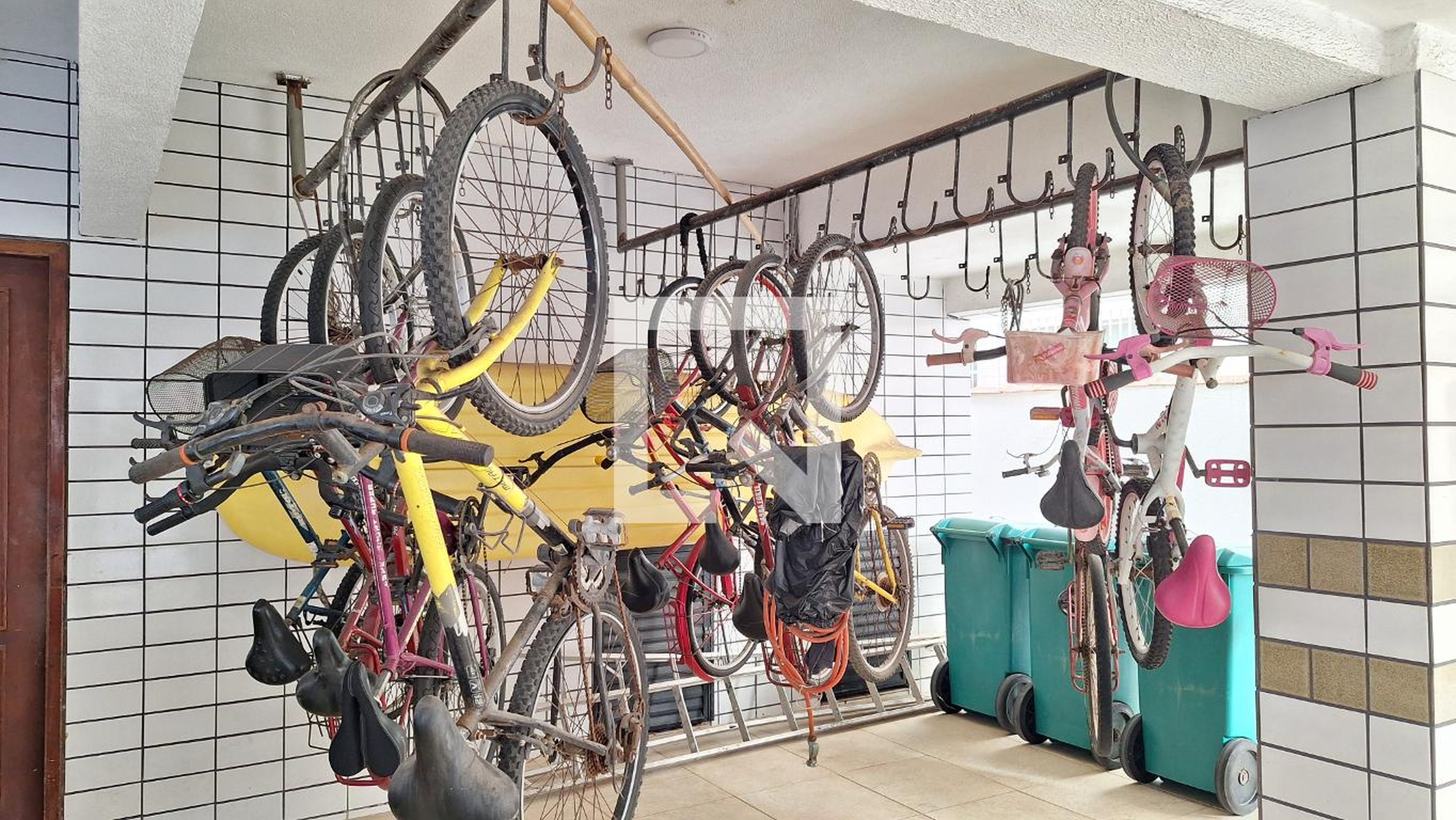 Bicicletario - De Luxor