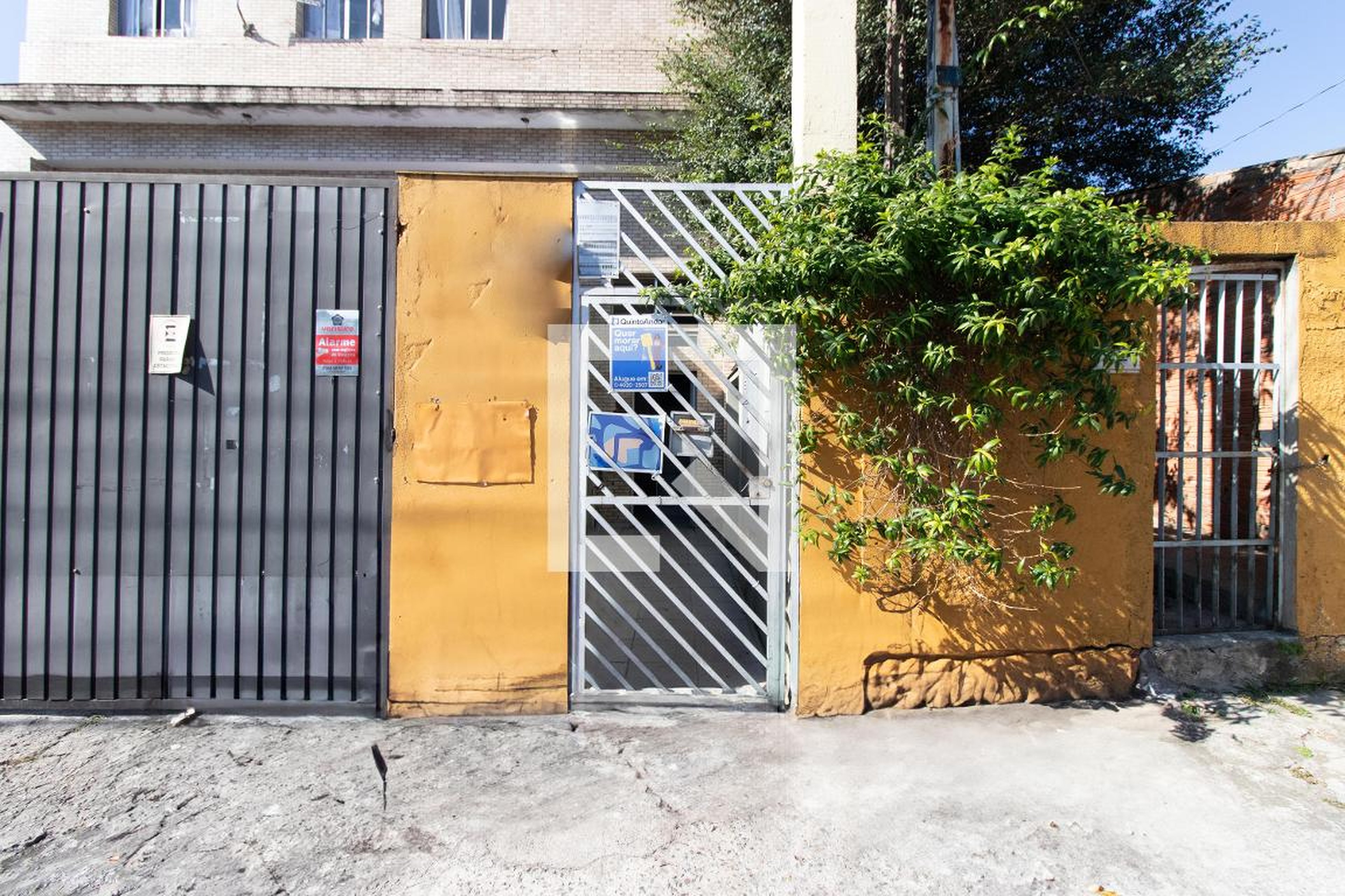 Fachada Condomínio em Rua Vianópolis, 491