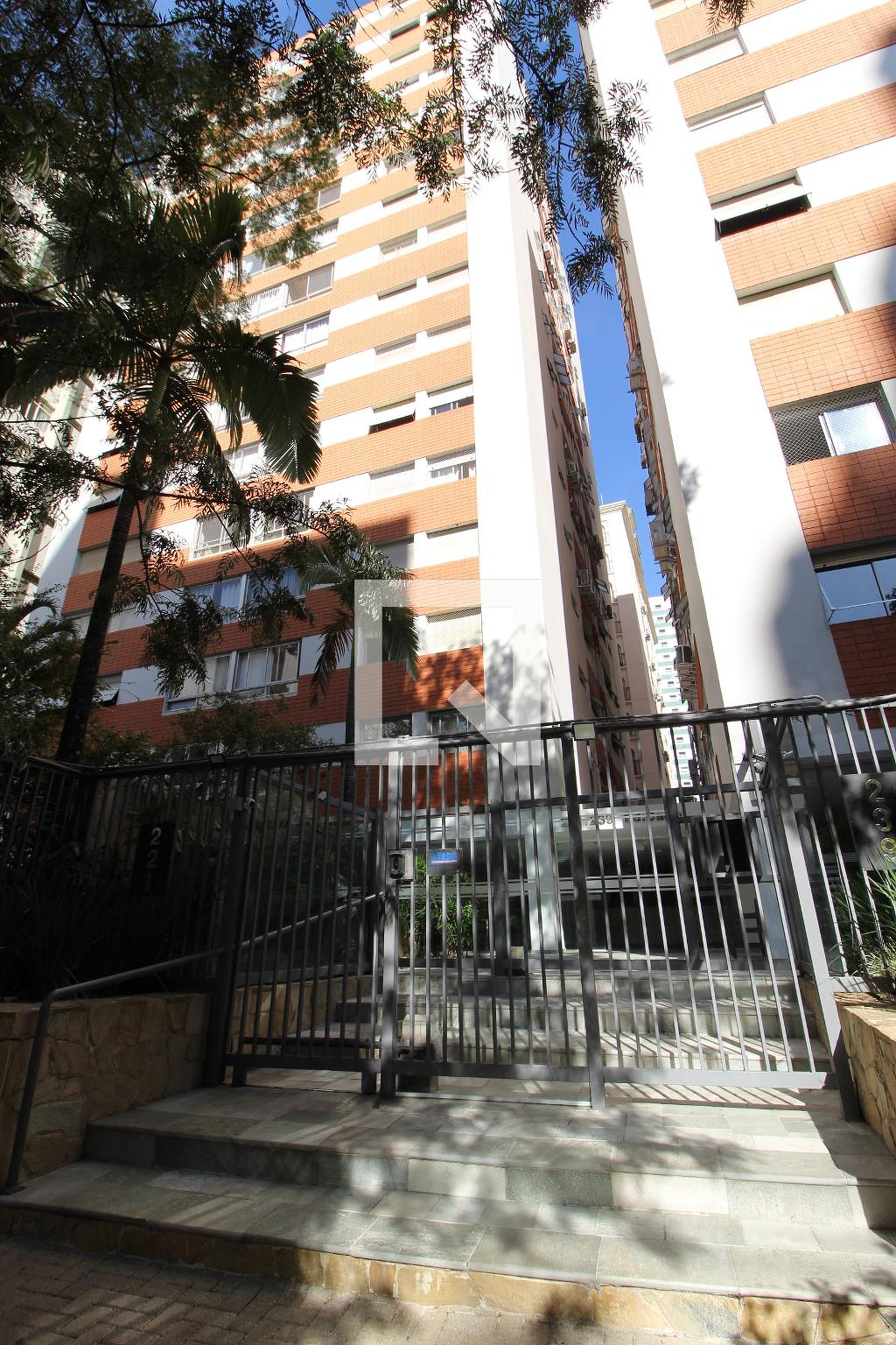 Fachada do Prédio Condomínio Carla