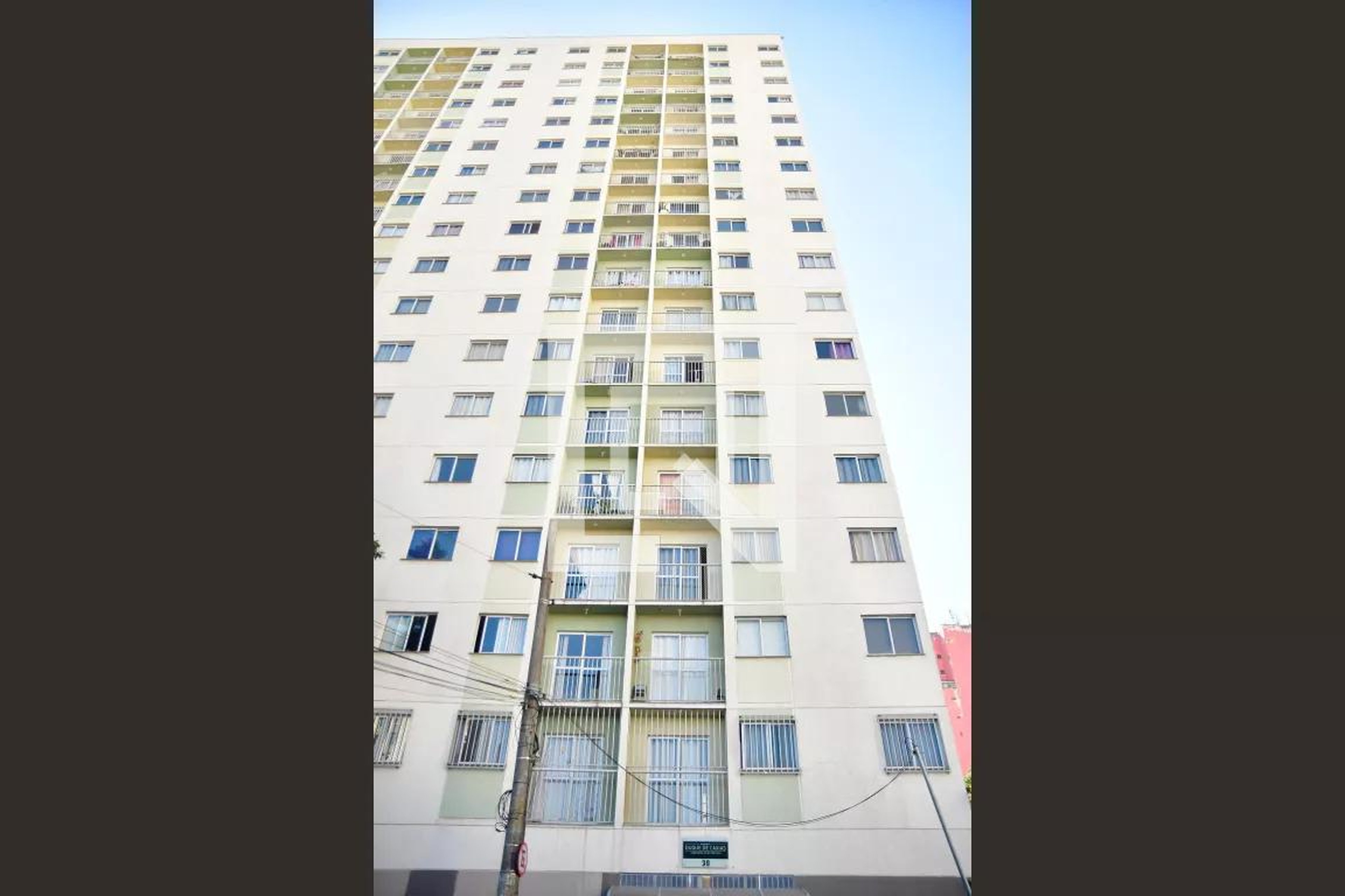 Fachada Condomínio em Avenida Duque de Caxias, 926