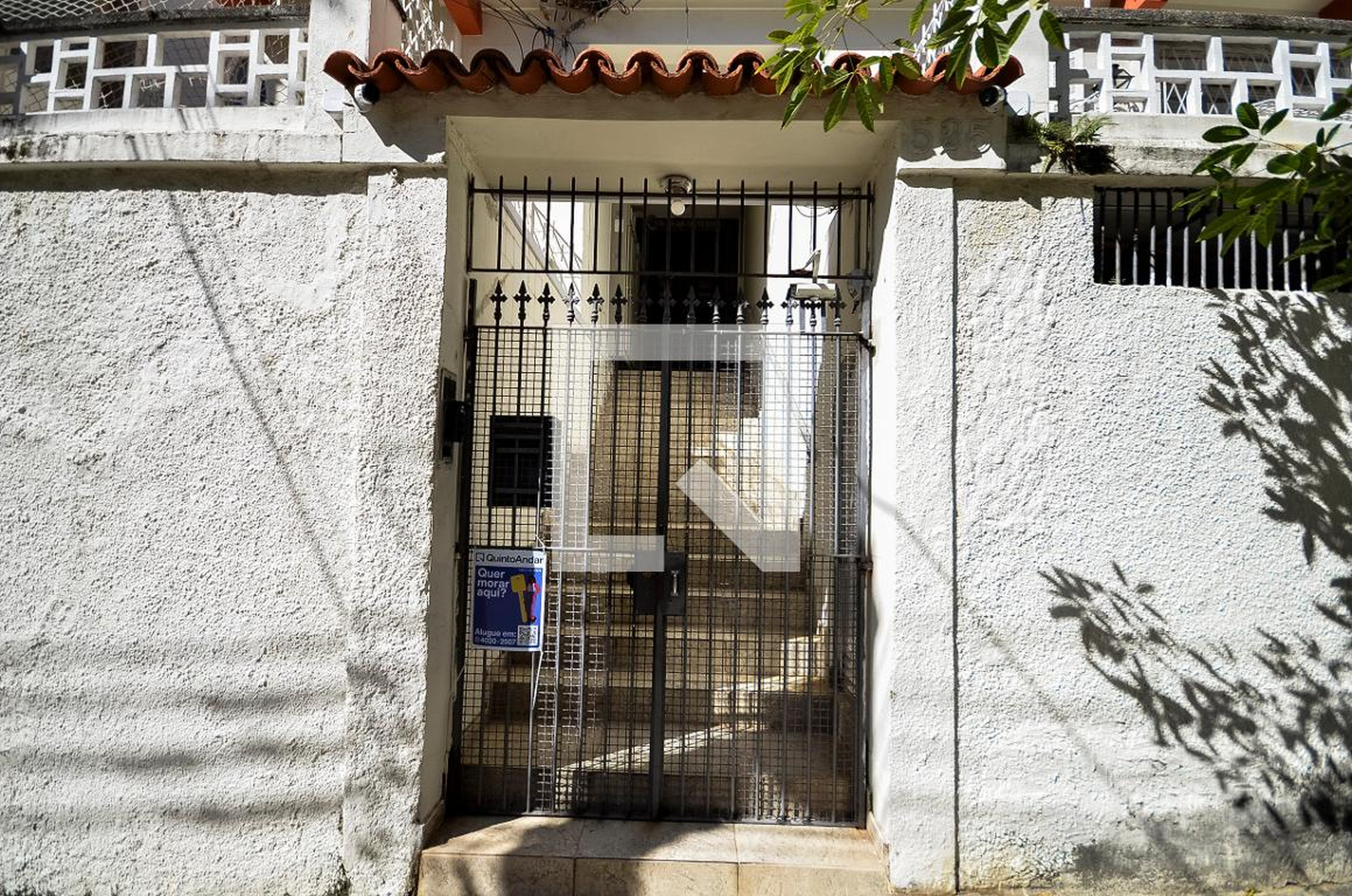 Fachada Condomínio em Rua Dezoito de Outubro, 525
