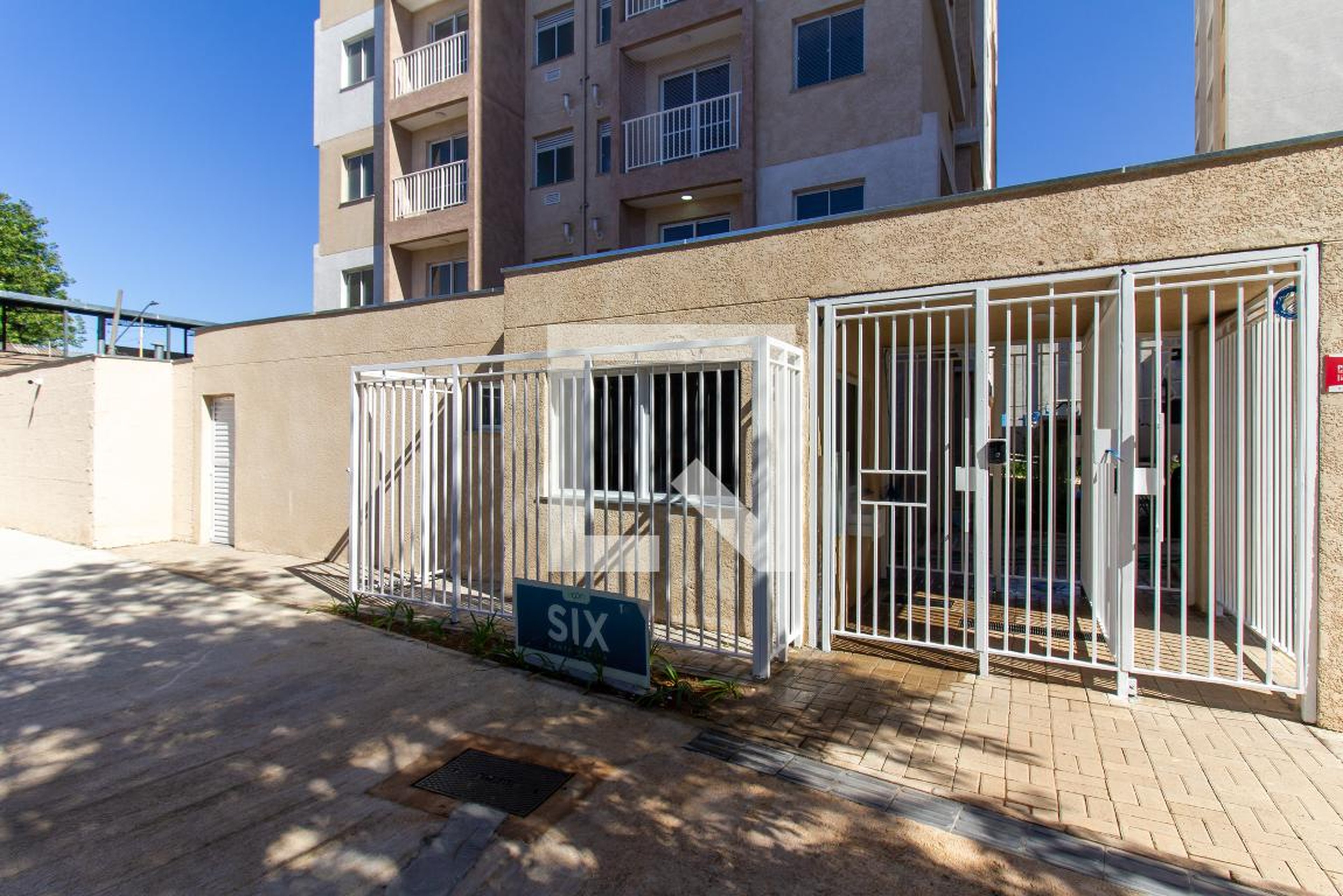 Fachada Condomínio Six Santa Marina