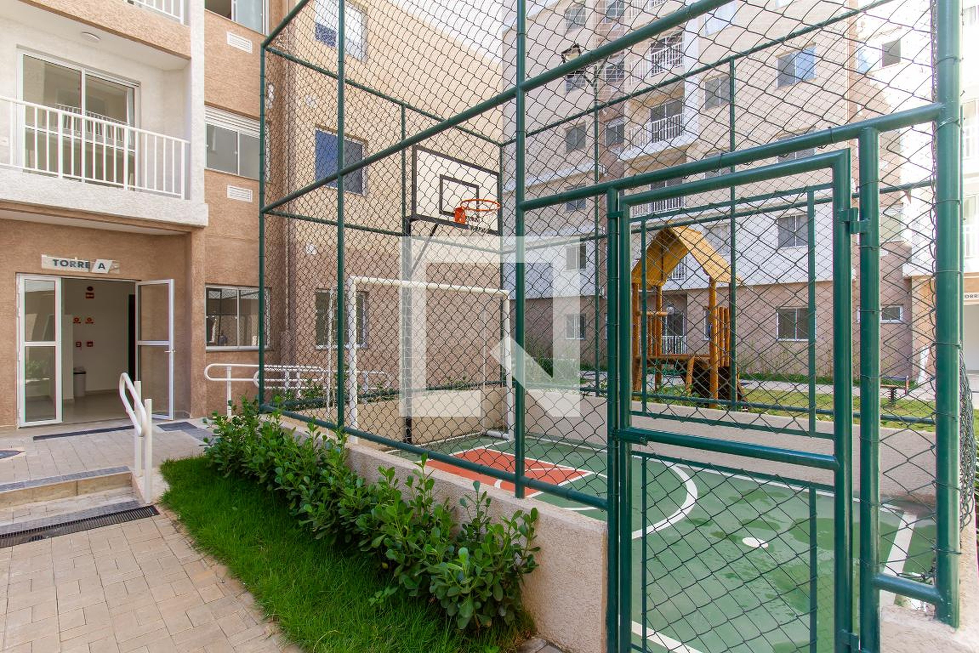 Quadra - Six Santa Marina