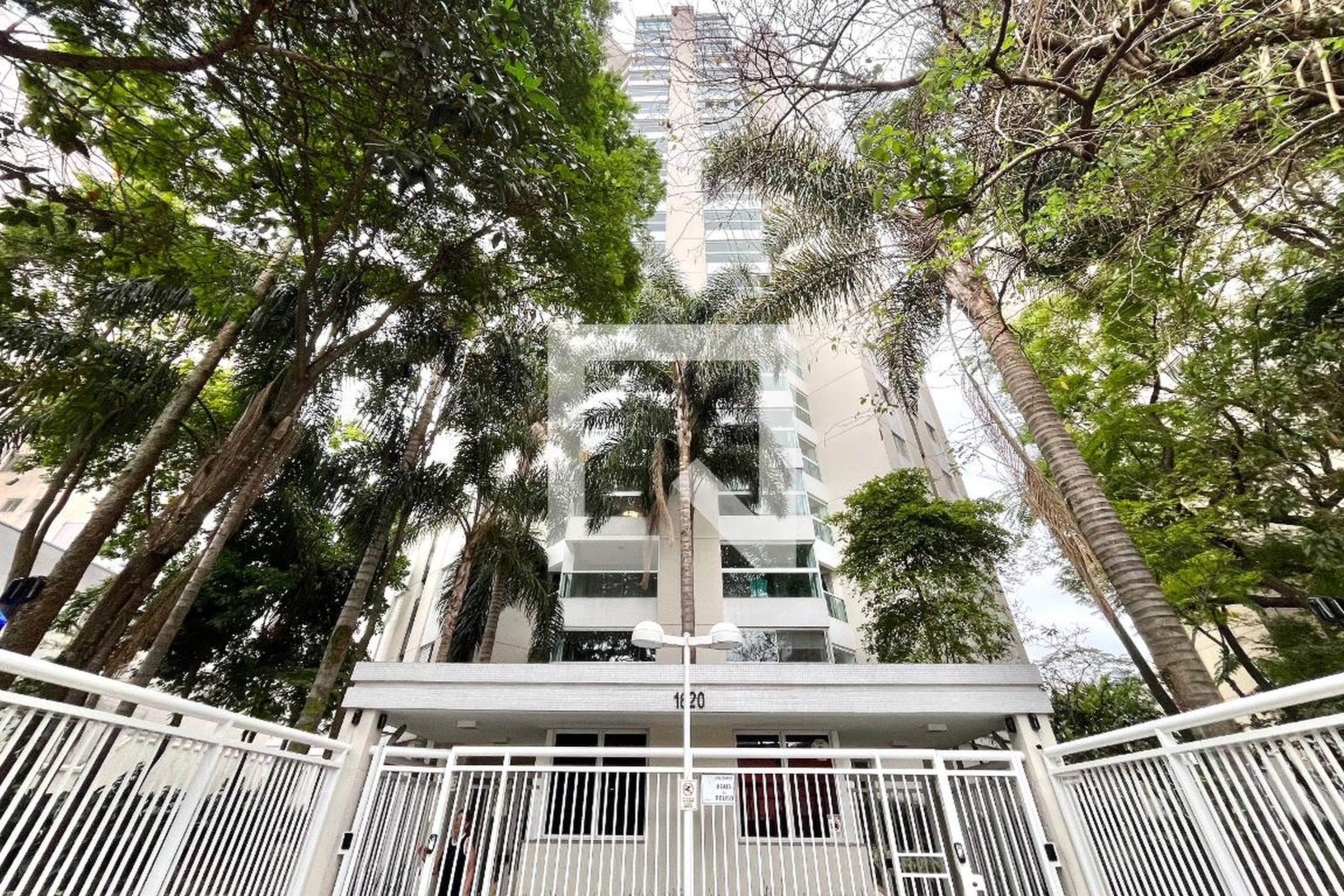 Fachada Edifício Royal Garden