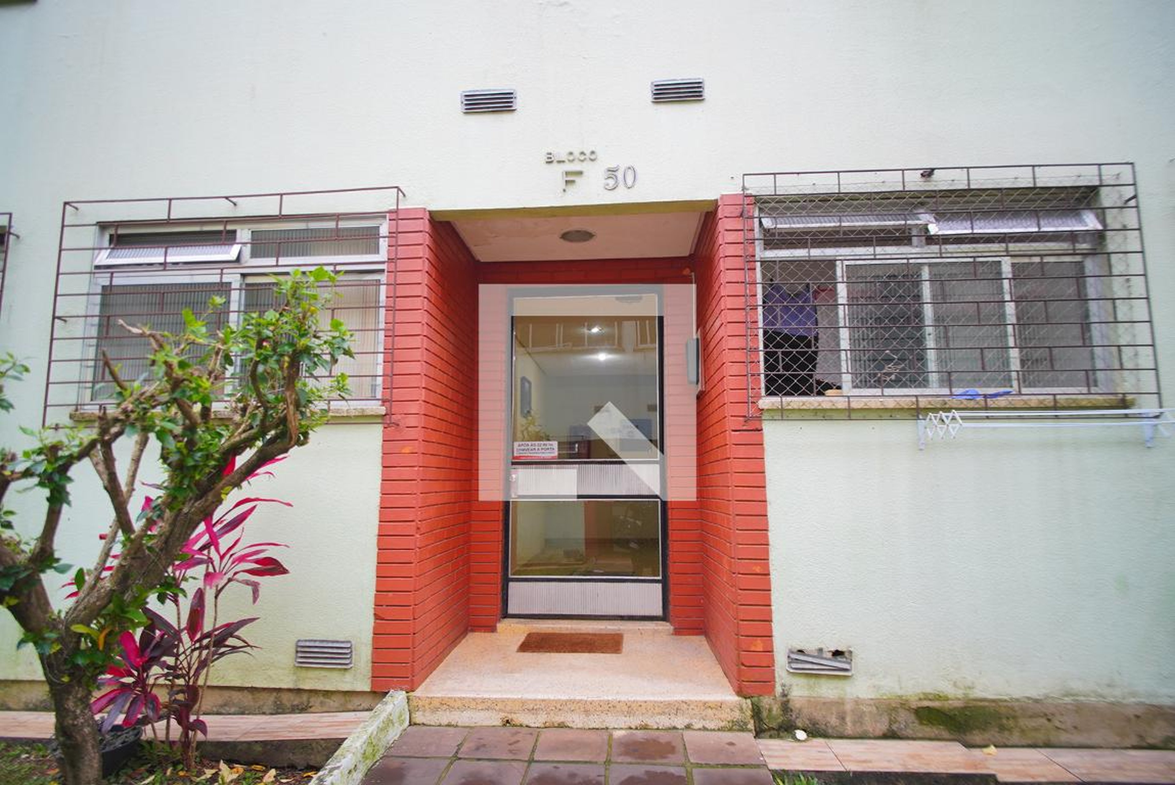 Entrada do Prédio - 