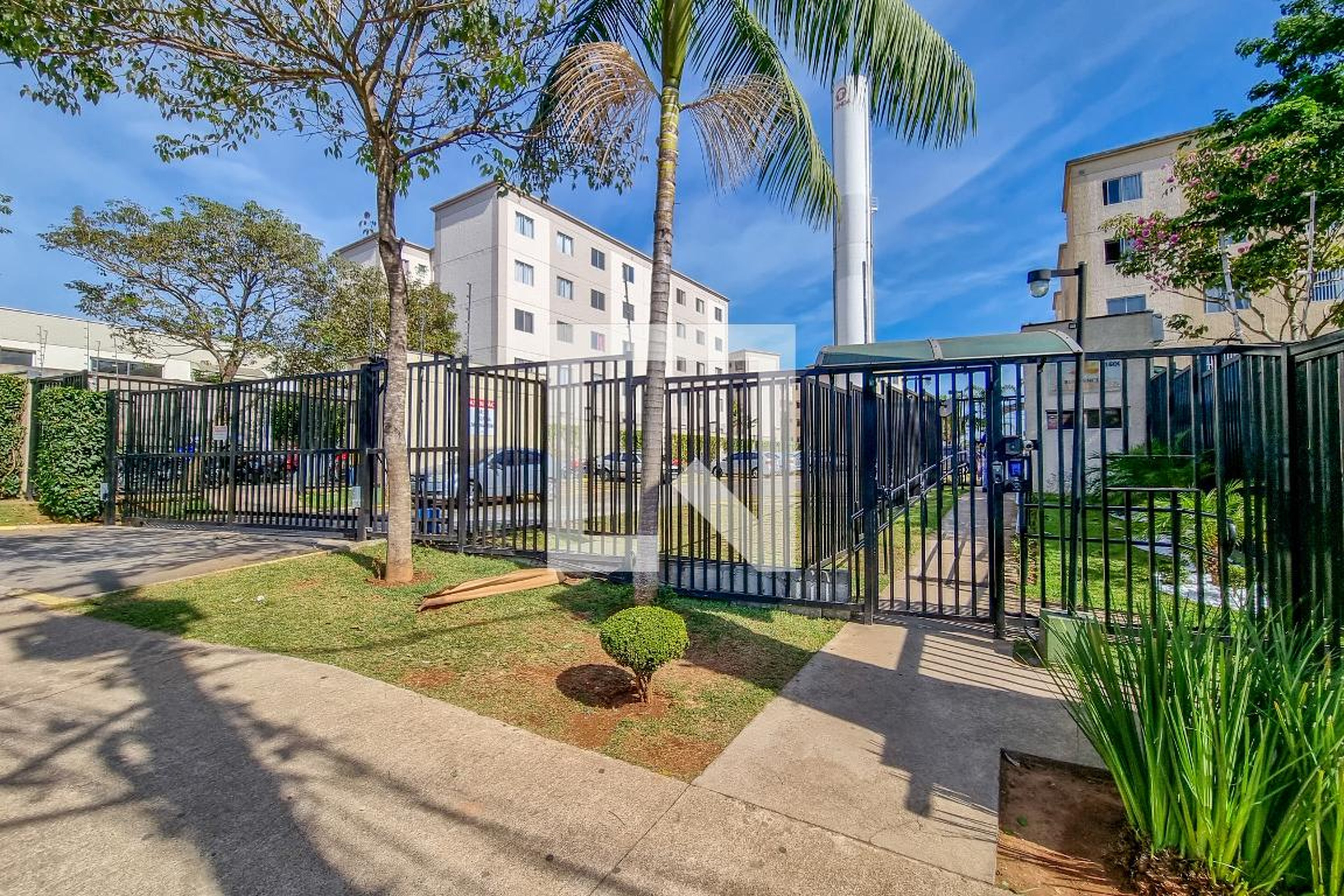 Fachada Residencial Flor de Liz