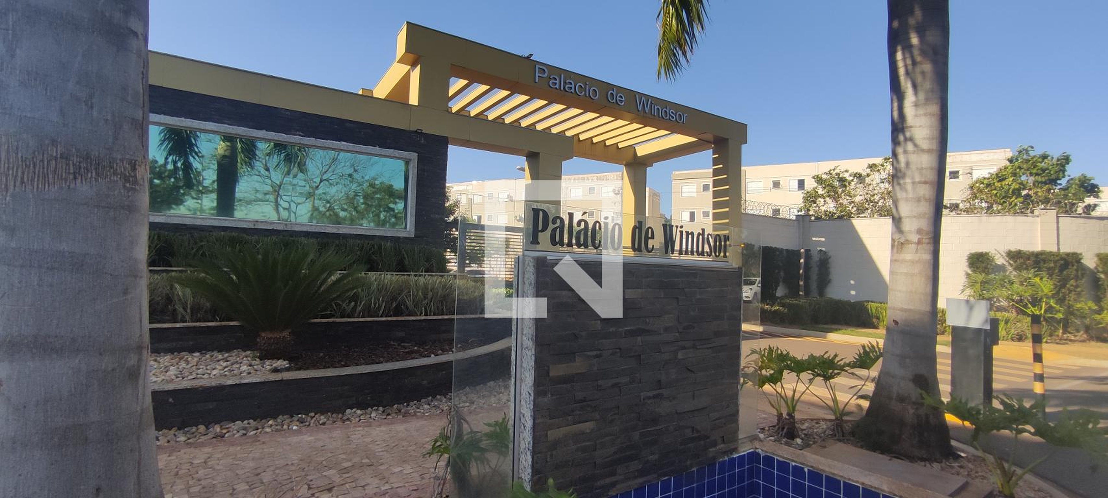 Fachada Condomínio em Rua Francisco Benedito, 655