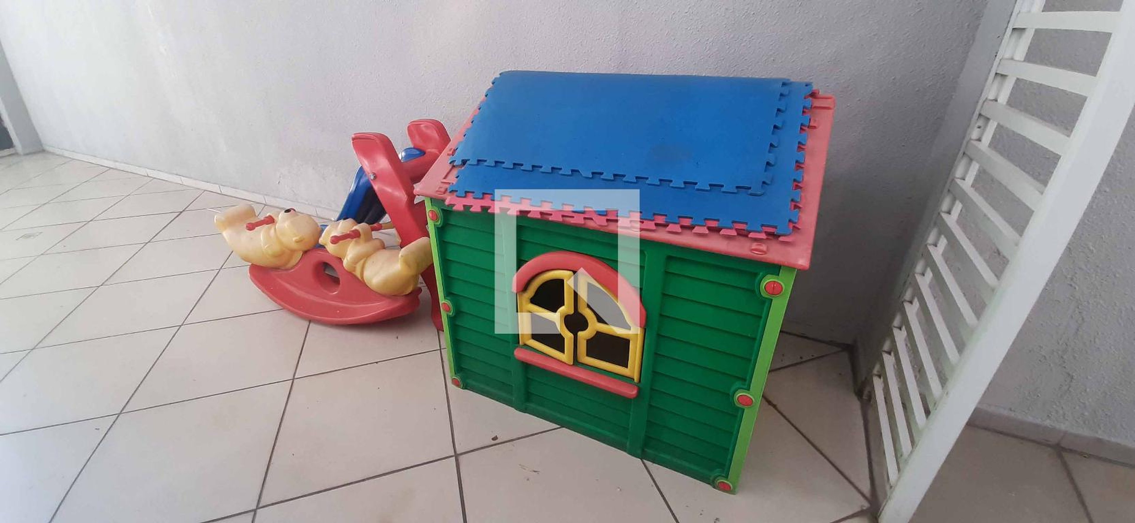 Playground - Atmosfera