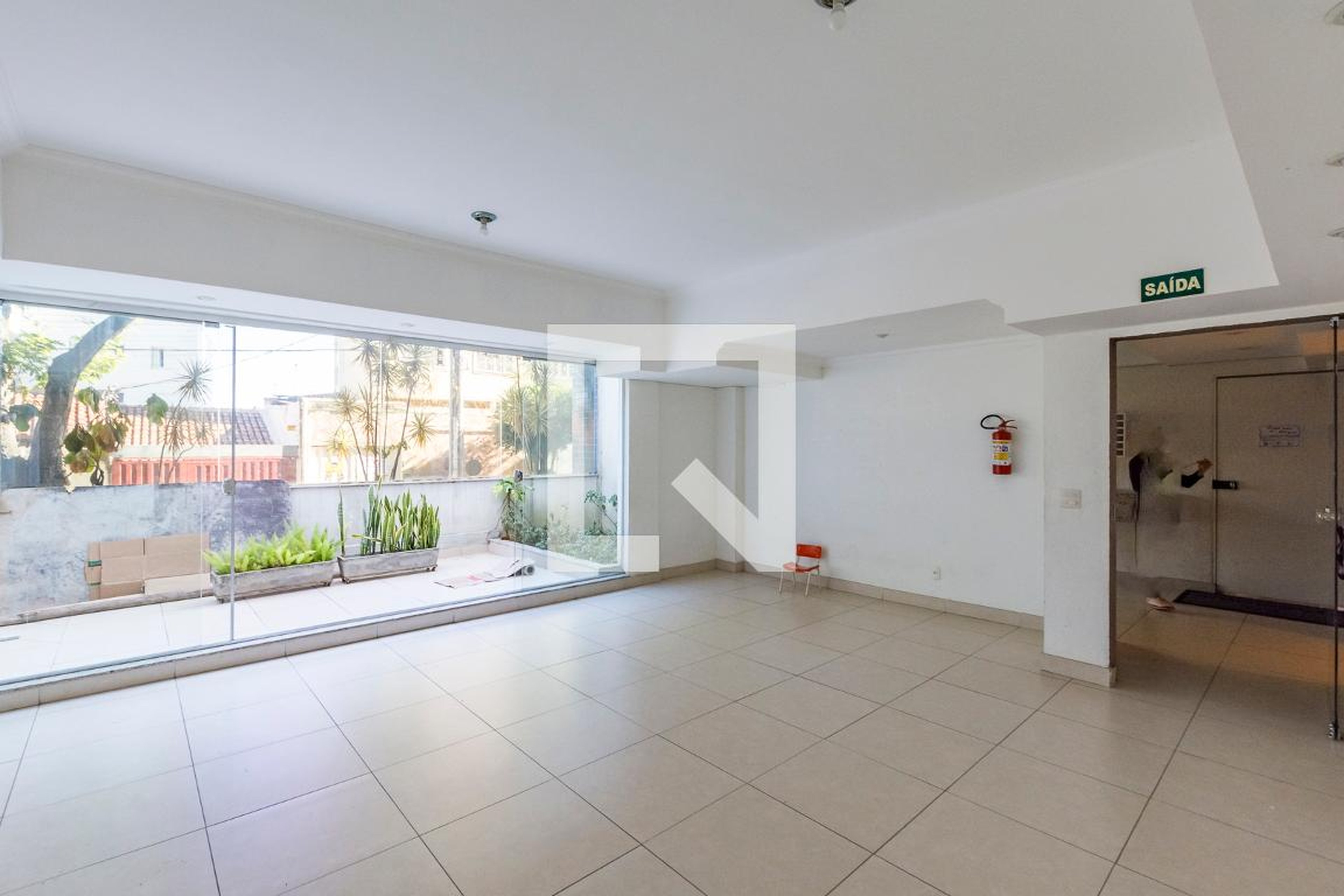 Área comum Condomínio em Rua Alves Pinto, 183