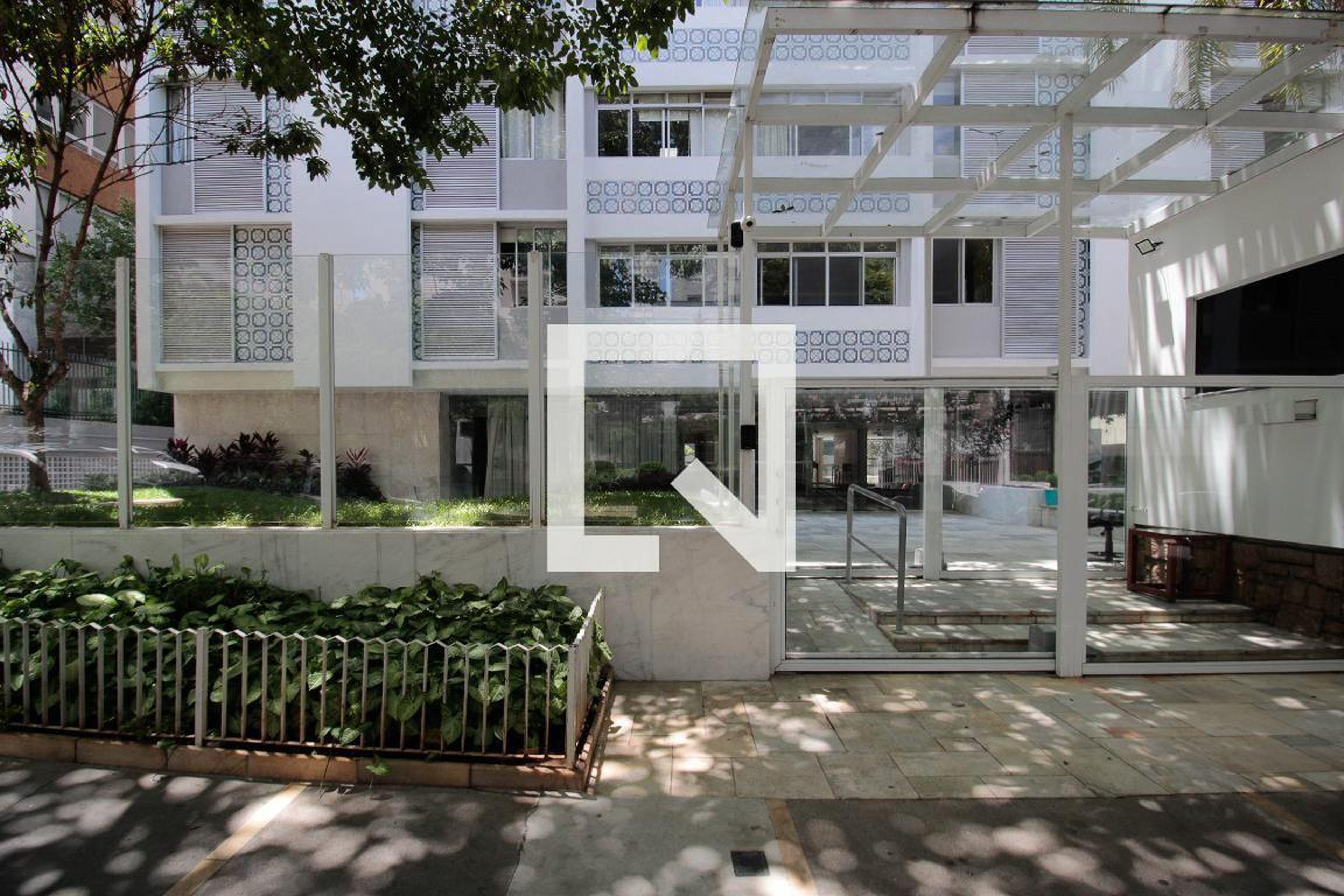 Fachada do Prédio Edifício Locarno